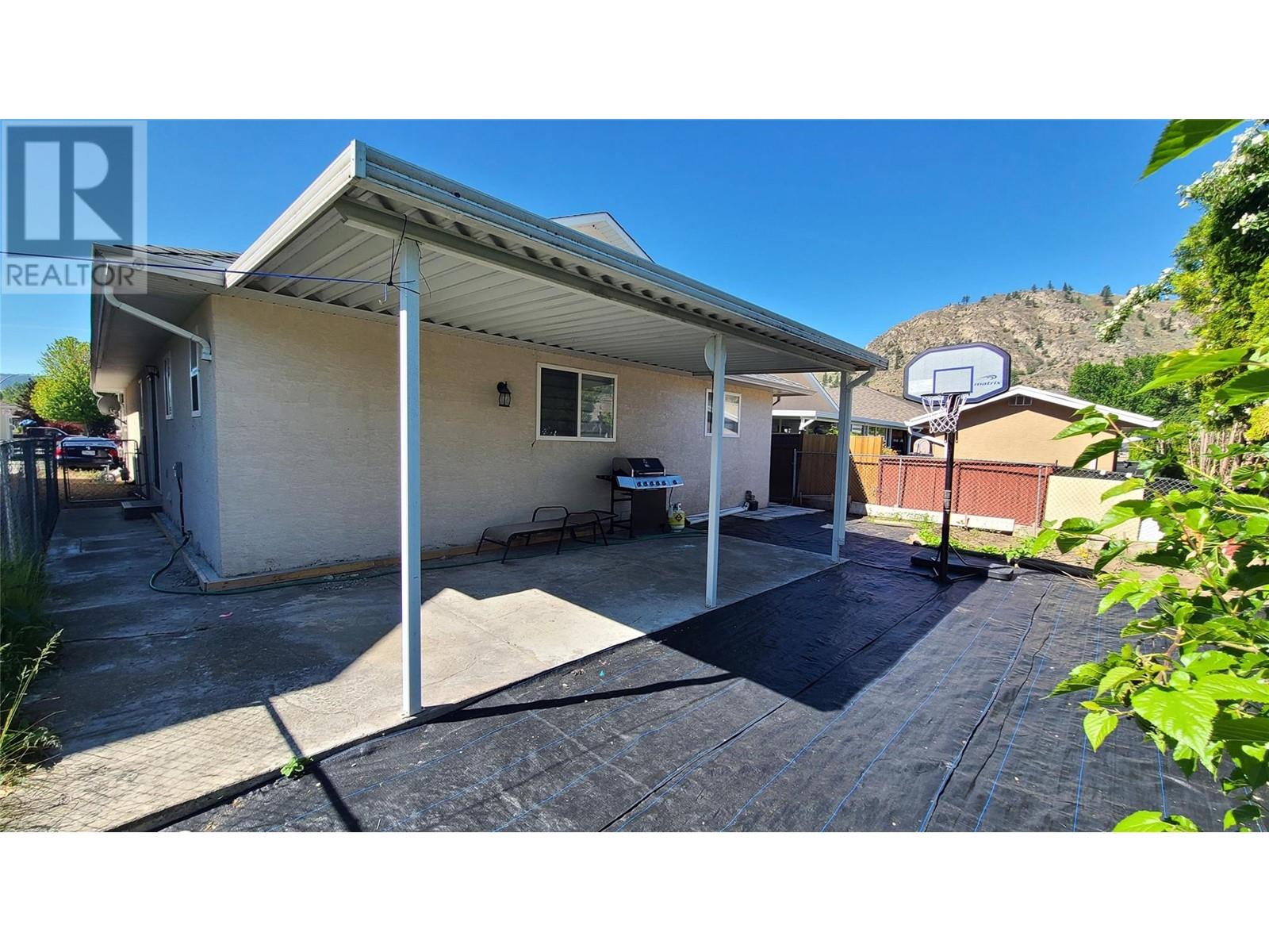 260 Willows Place, Oliver, British Columbia  V0H 1T4 - Photo 20 - 10349564