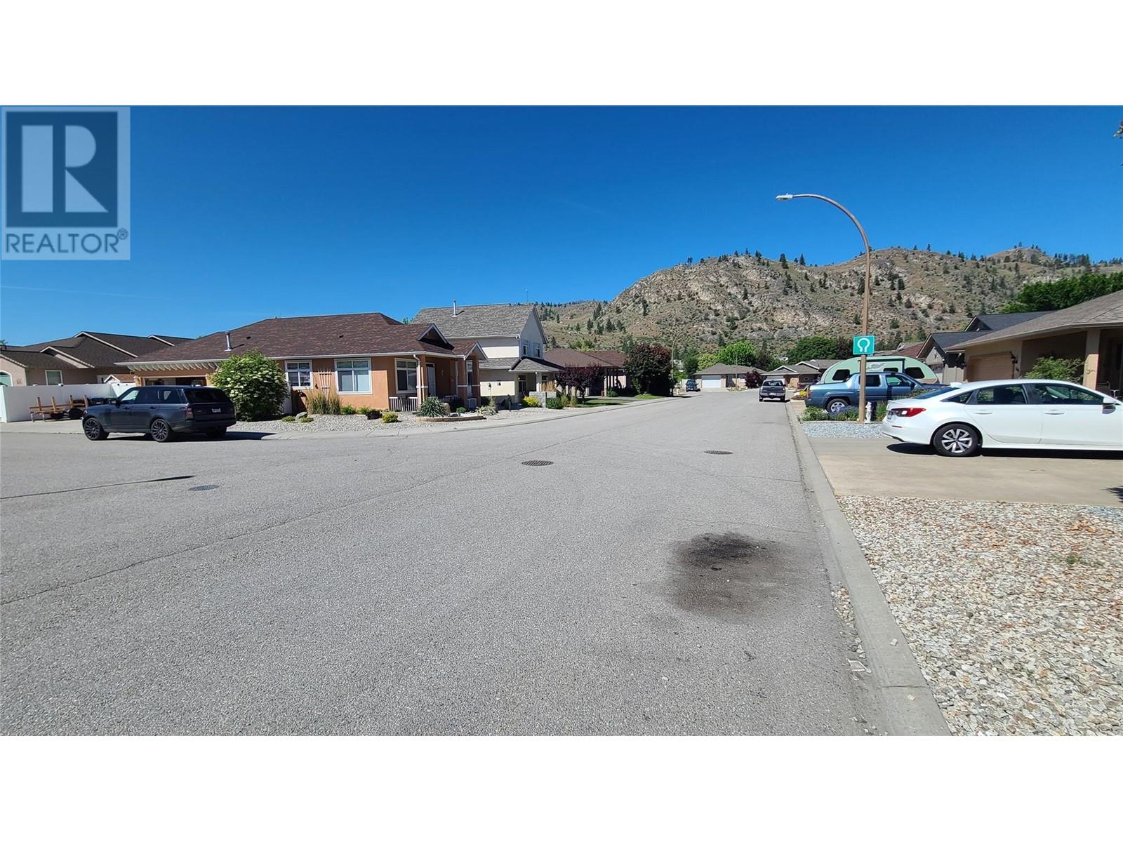260 Willows Place, Oliver, British Columbia  V0H 1T4 - Photo 23 - 10349564