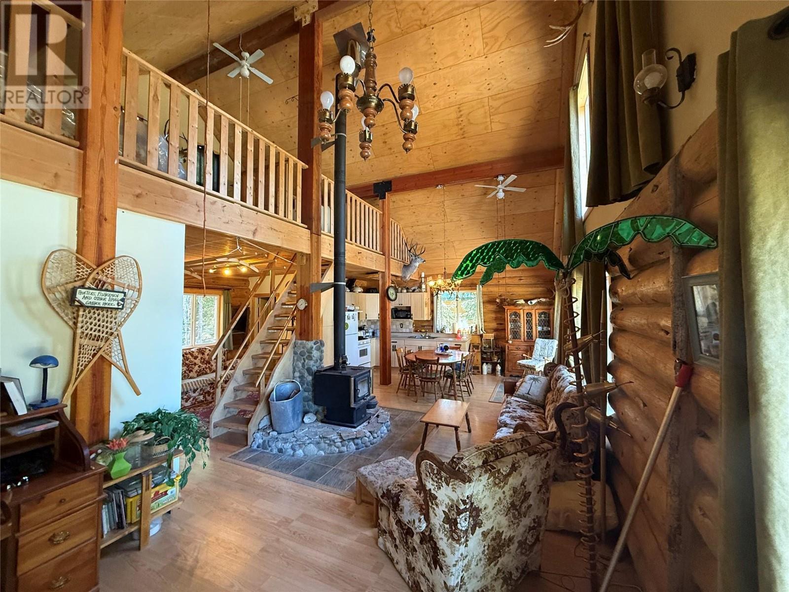 Cabin #20 Hatheume Lake Resort Lot# 5835, Peachland, British Columbia  V1V 1V1 - Photo 13 - 10349332