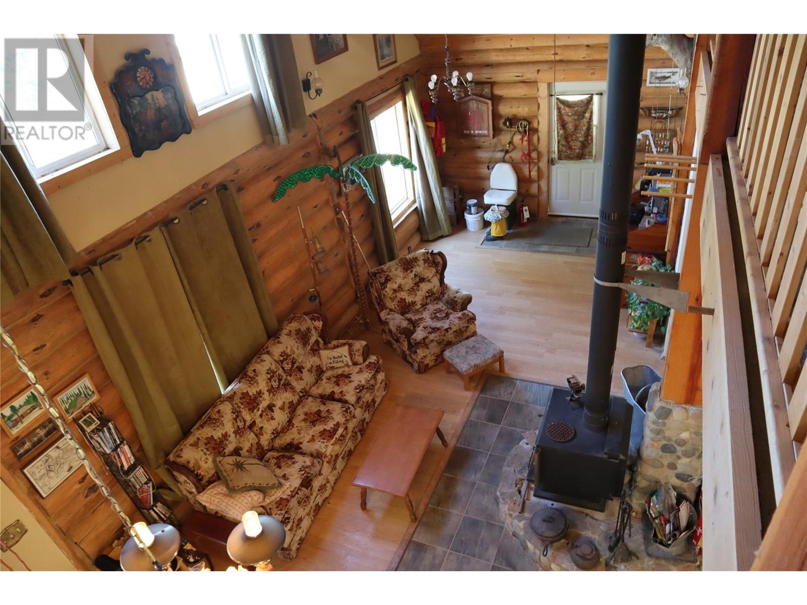 Cabin #20 Hatheume Lake Resort Lot# 5835, Peachland, British Columbia  V1V 1V1 - Photo 15 - 10349332