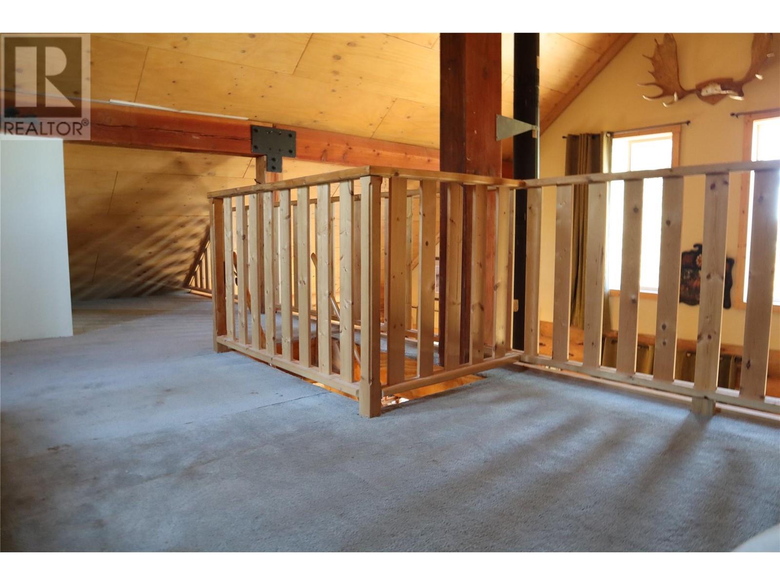 Cabin #20 Hatheume Lake Resort Lot# 5835, Peachland, British Columbia  V1V 1V1 - Photo 17 - 10349332