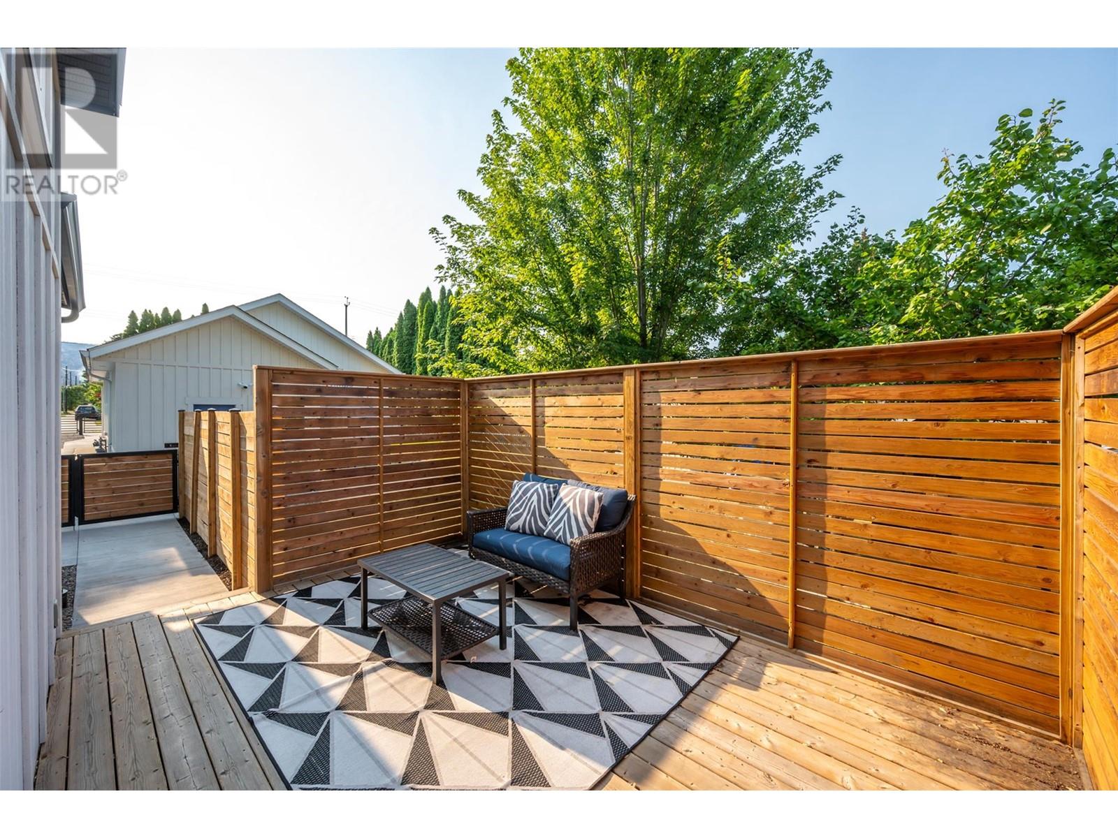 1073 Moosejaw Street, Penticton, British Columbia  V2A 5T5 - Photo 41 - 10349798