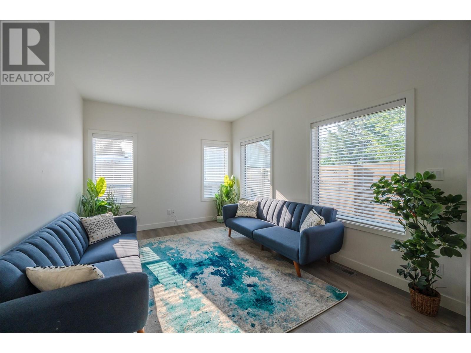 1073 Moosejaw Street, Penticton, British Columbia  V2A 5T5 - Photo 45 - 10349798