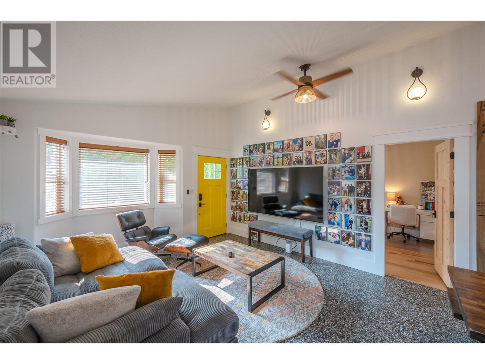 1073 Moosejaw Street, Penticton, British Columbia  V2A 5T5 - Photo 6 - 10349798