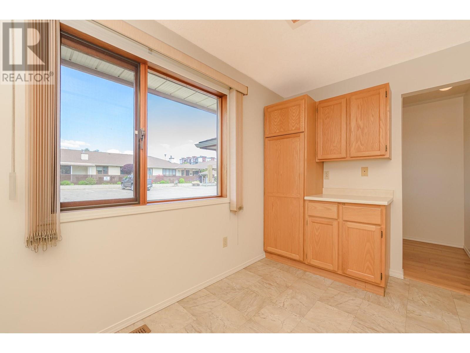 151 8 Avenue Sw Unit# 10, Salmon Arm, British Columbia  V1E 1B9 - Photo 15 - 10349190