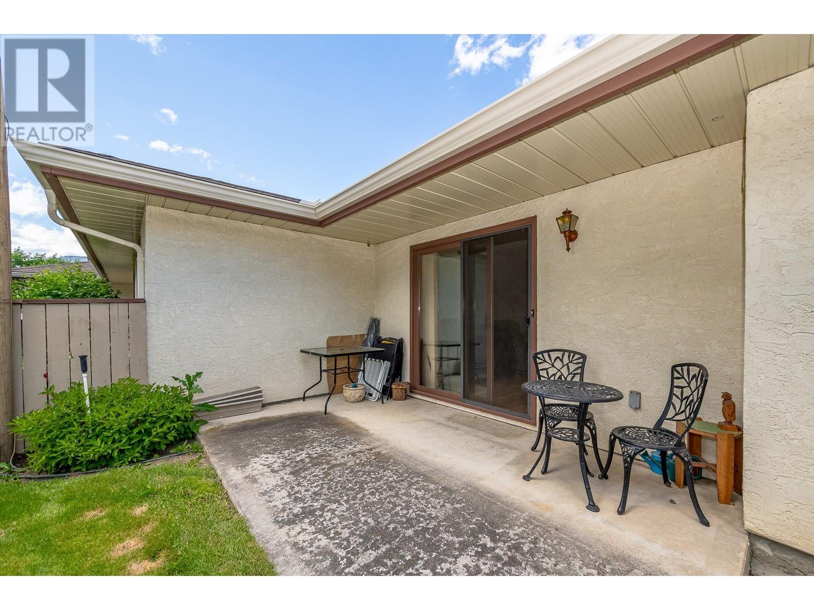 151 8 Avenue Sw Unit# 10, Salmon Arm, British Columbia  V1E 1B9 - Photo 8 - 10349190