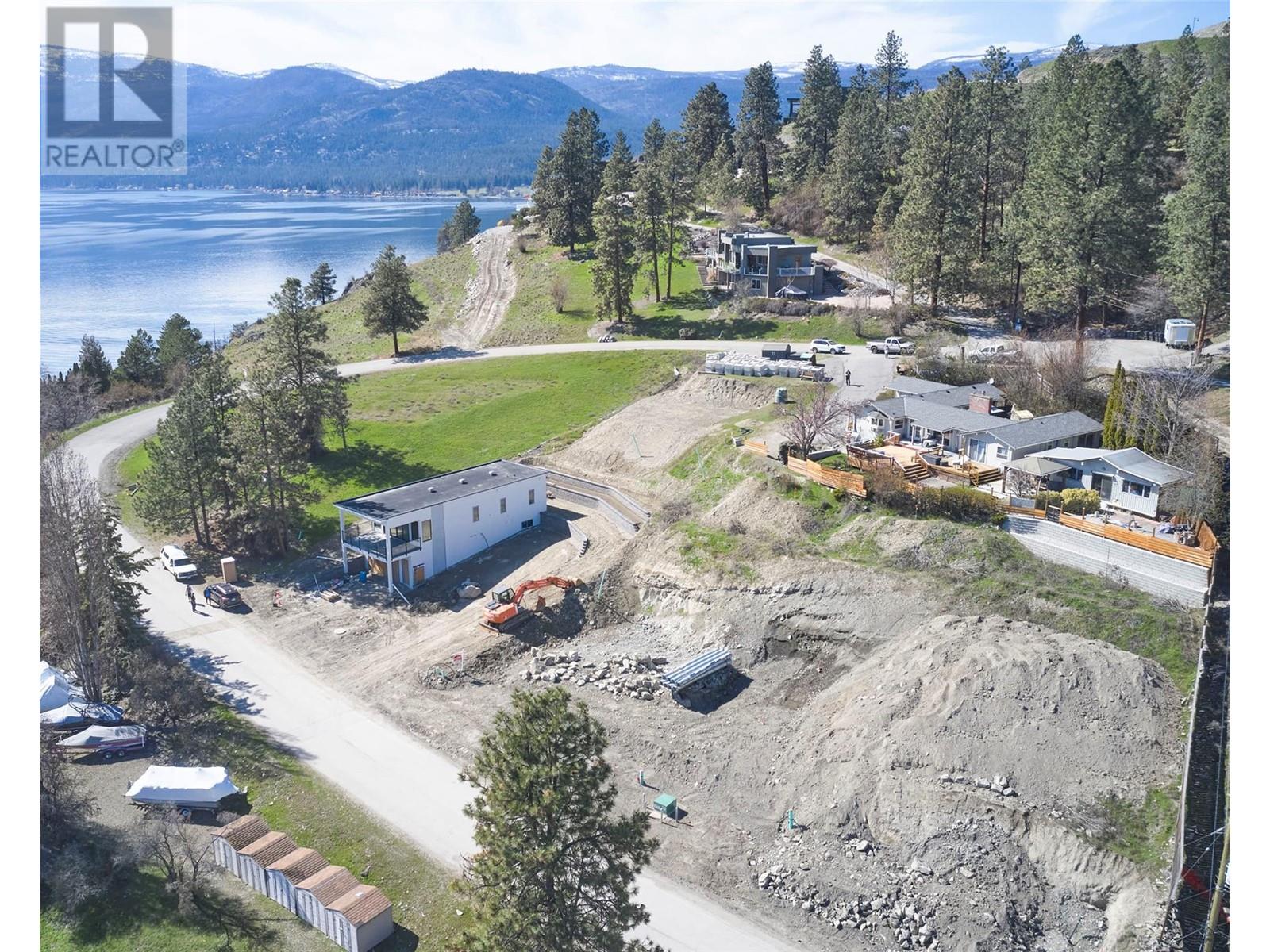 8841 Adventure Bay Road, Vernon, British Columbia  V1H 1E1 - Photo 10 - 10349839