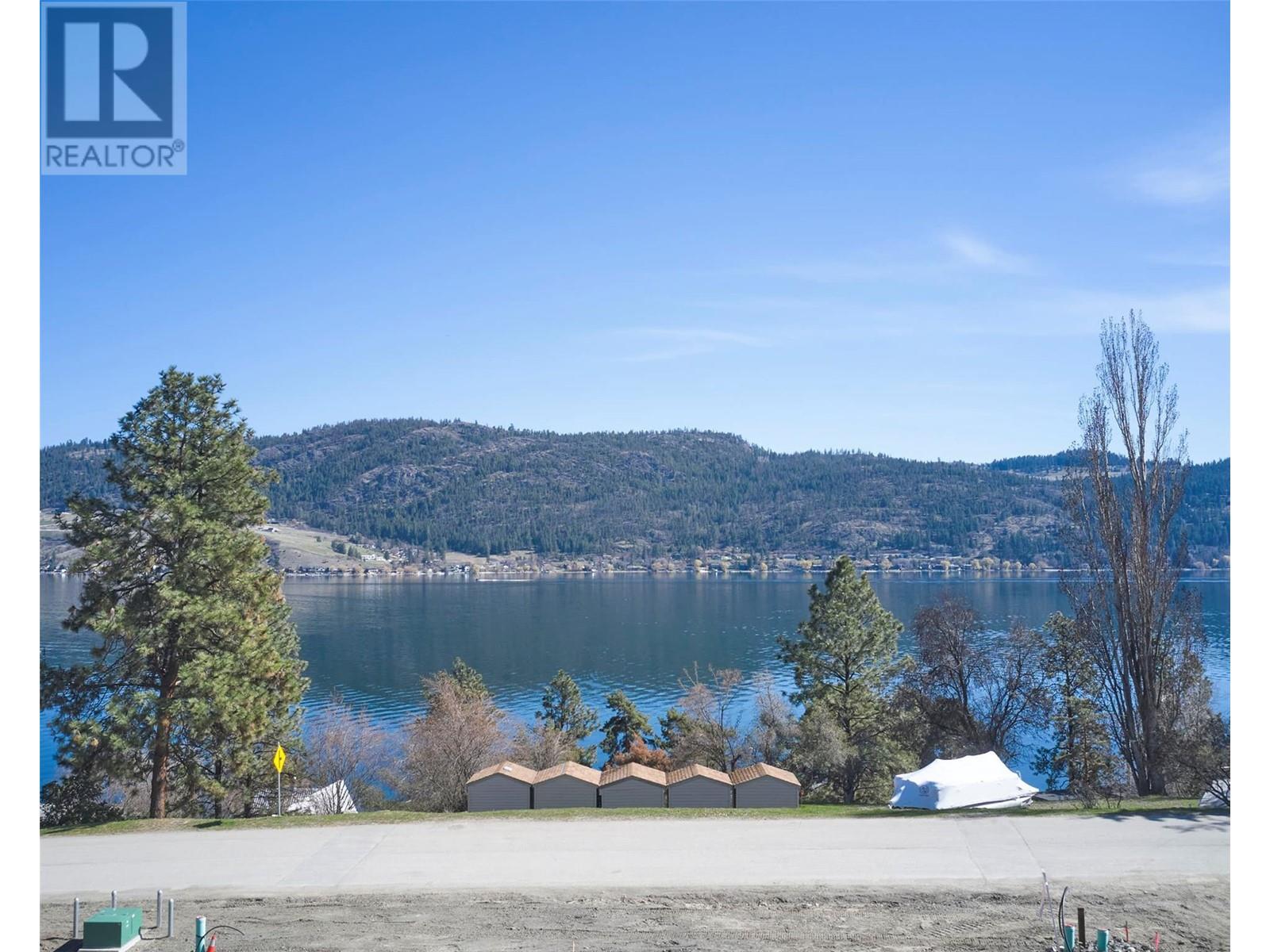 8841 Adventure Bay Road, Vernon, British Columbia  V1H 1E1 - Photo 16 - 10349839