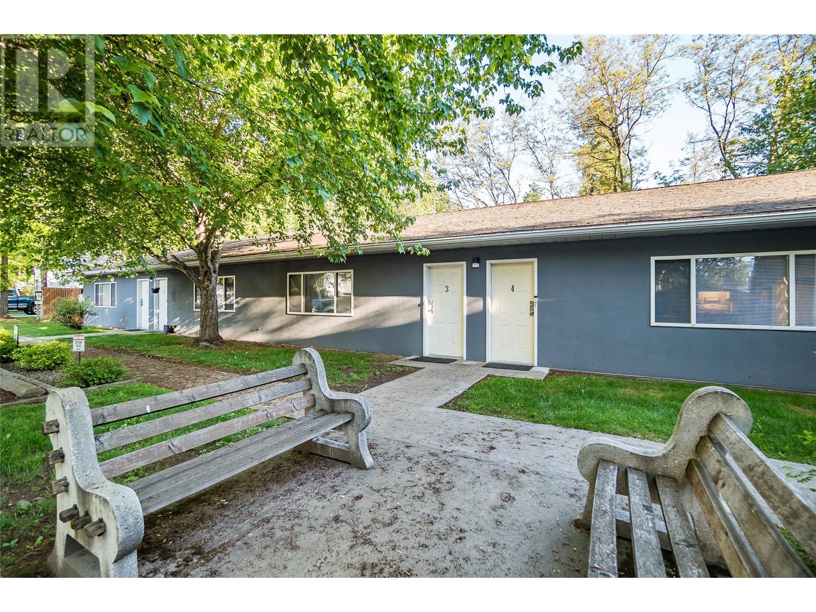 663 Columbia Avenue, Castlegar, British Columbia  V1N 1H1 - Photo 5 - 10348899