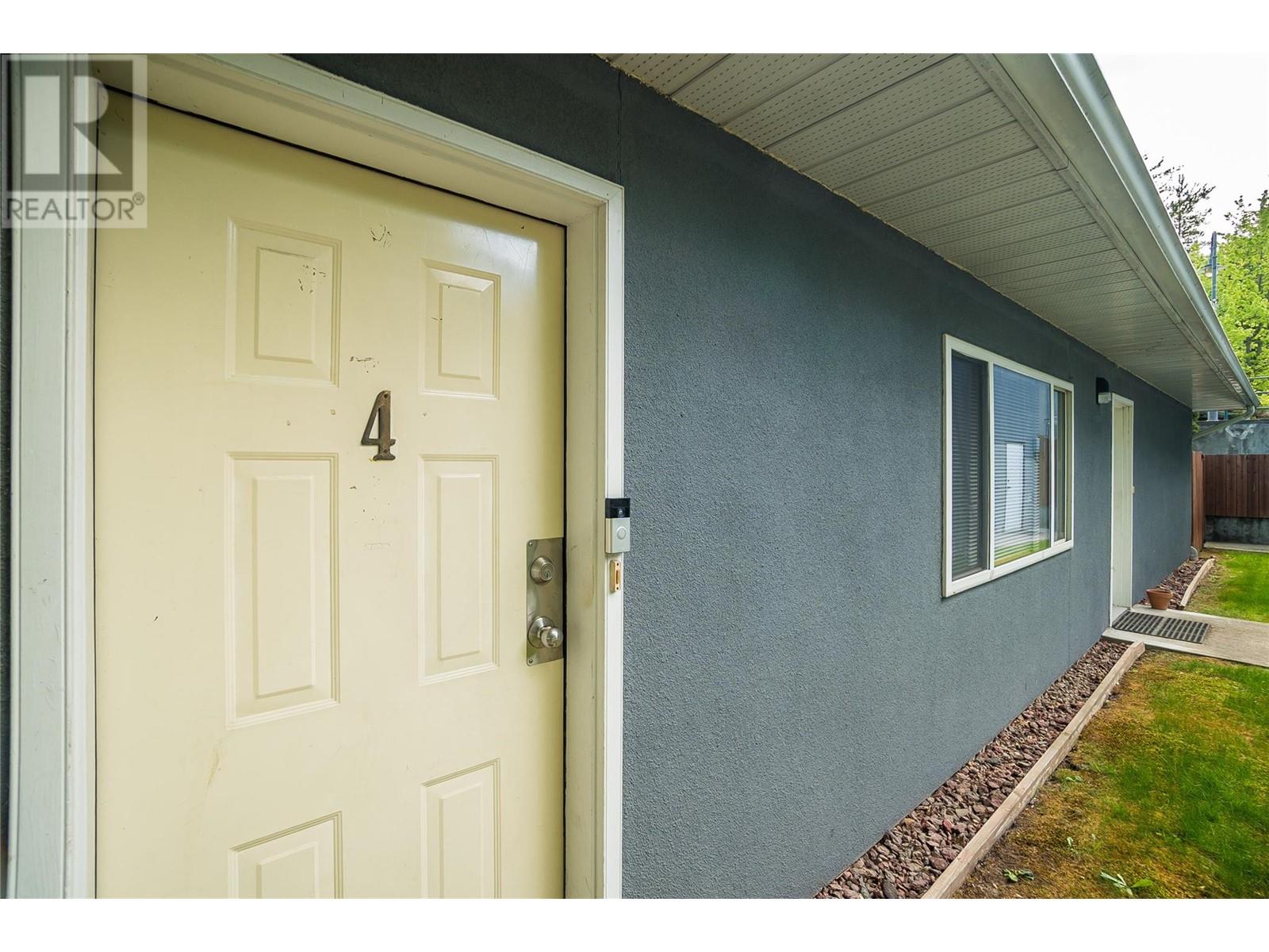 663 Columbia Avenue, Castlegar, British Columbia  V1N 1H1 - Photo 53 - 10348899