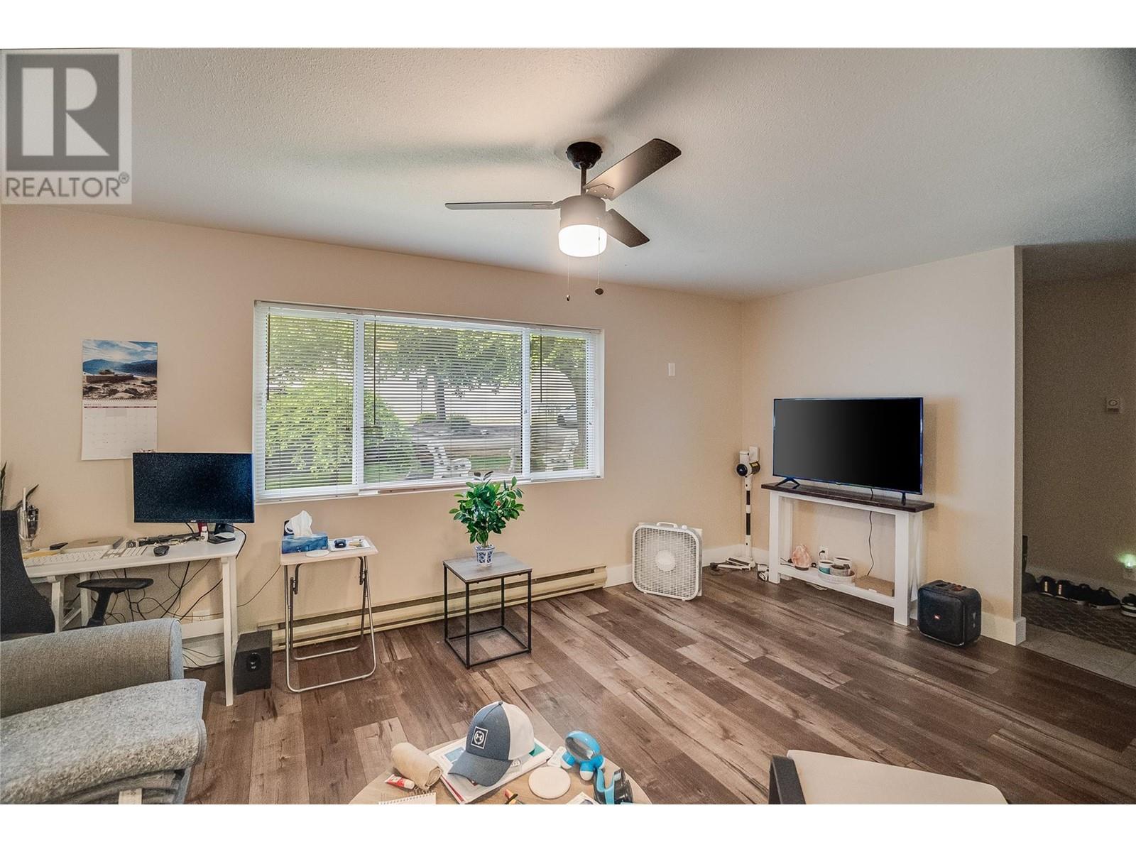 663 Columbia Avenue, Castlegar, British Columbia  V1N 1H1 - Photo 55 - 10348899