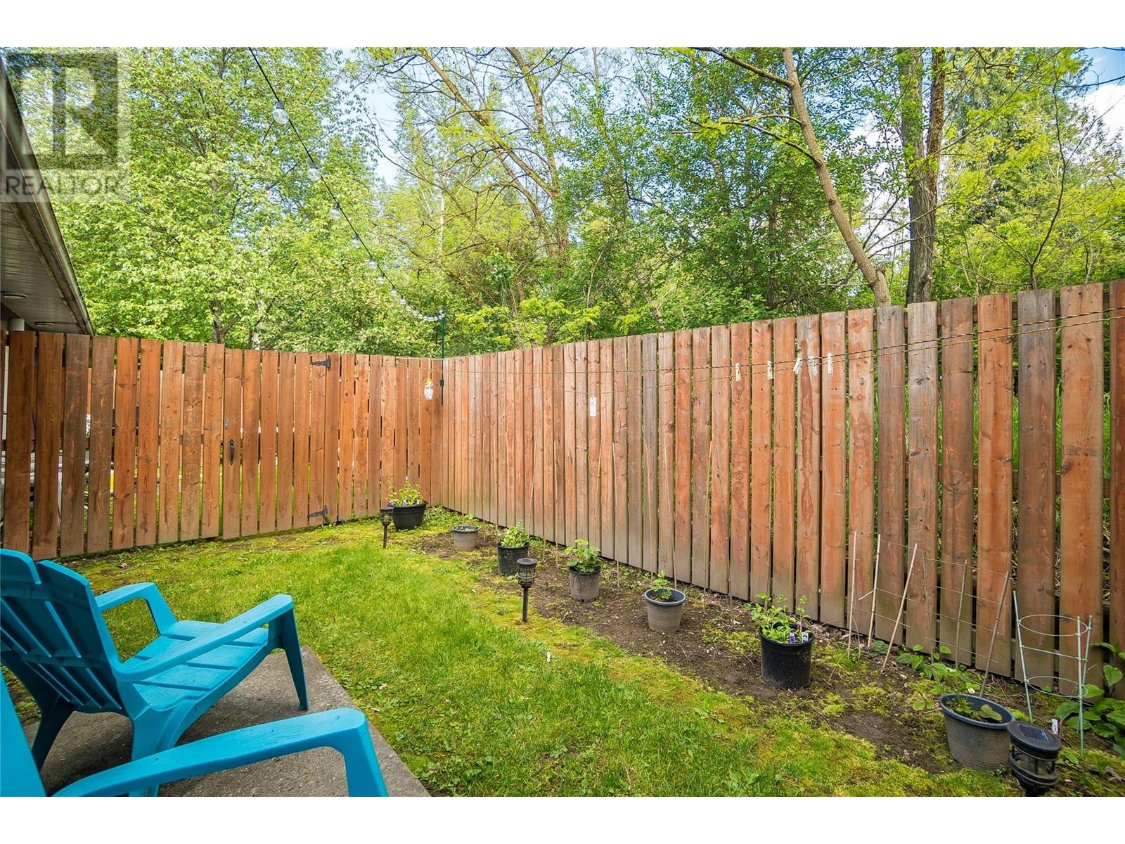 663 Columbia Avenue, Castlegar, British Columbia  V1N 1H1 - Photo 65 - 10348899