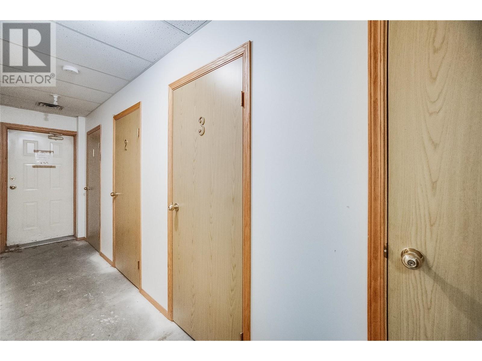 663 Columbia Avenue, Castlegar, British Columbia  V1N 1H1 - Photo 92 - 10348899