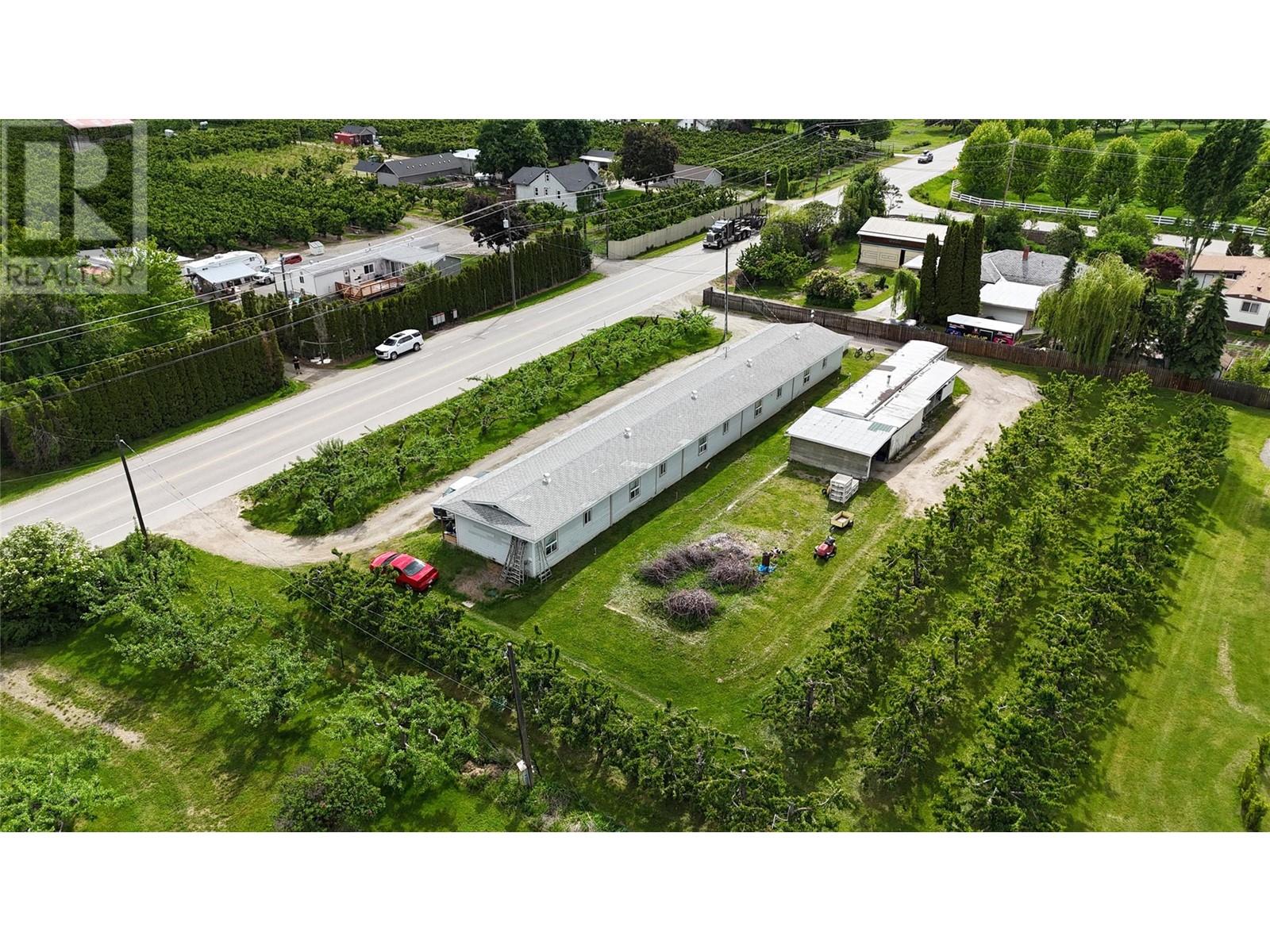 3318 Erickson Road, Erickson, British Columbia  V0B 1G1 - Photo 2 - 10348618