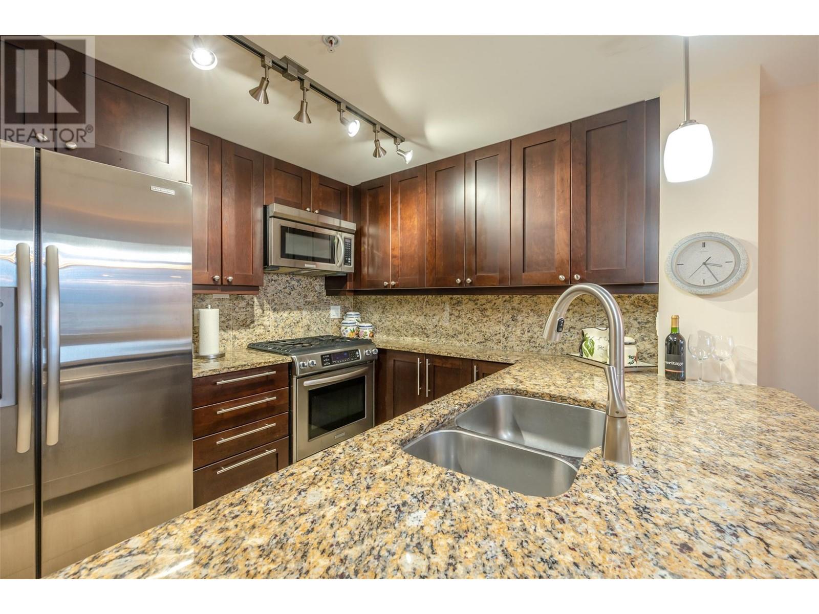 75 Martin Street Unit# 806, Penticton, British Columbia  V2A 5L3 - Photo 9 - 10349915