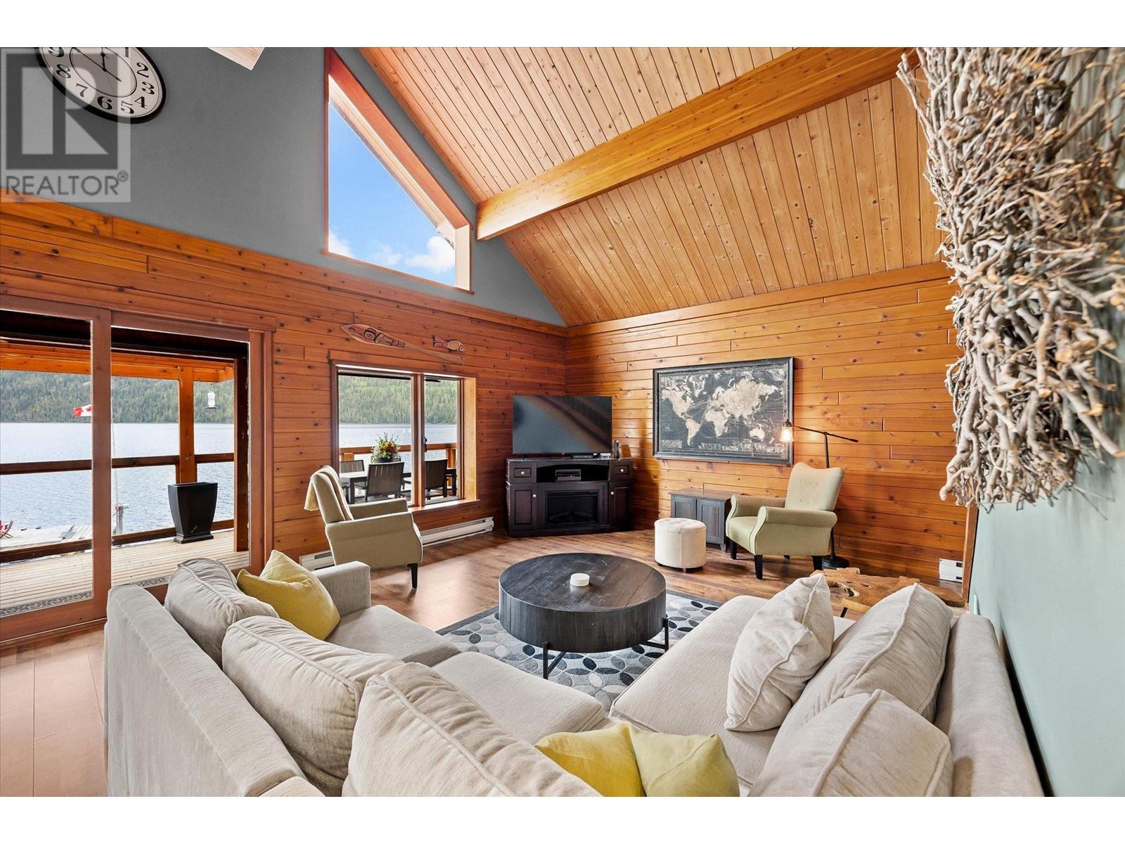 3546 Mabel Lake Road, Lumby, British Columbia  V0E 2E6 - Photo 10 - 10349112