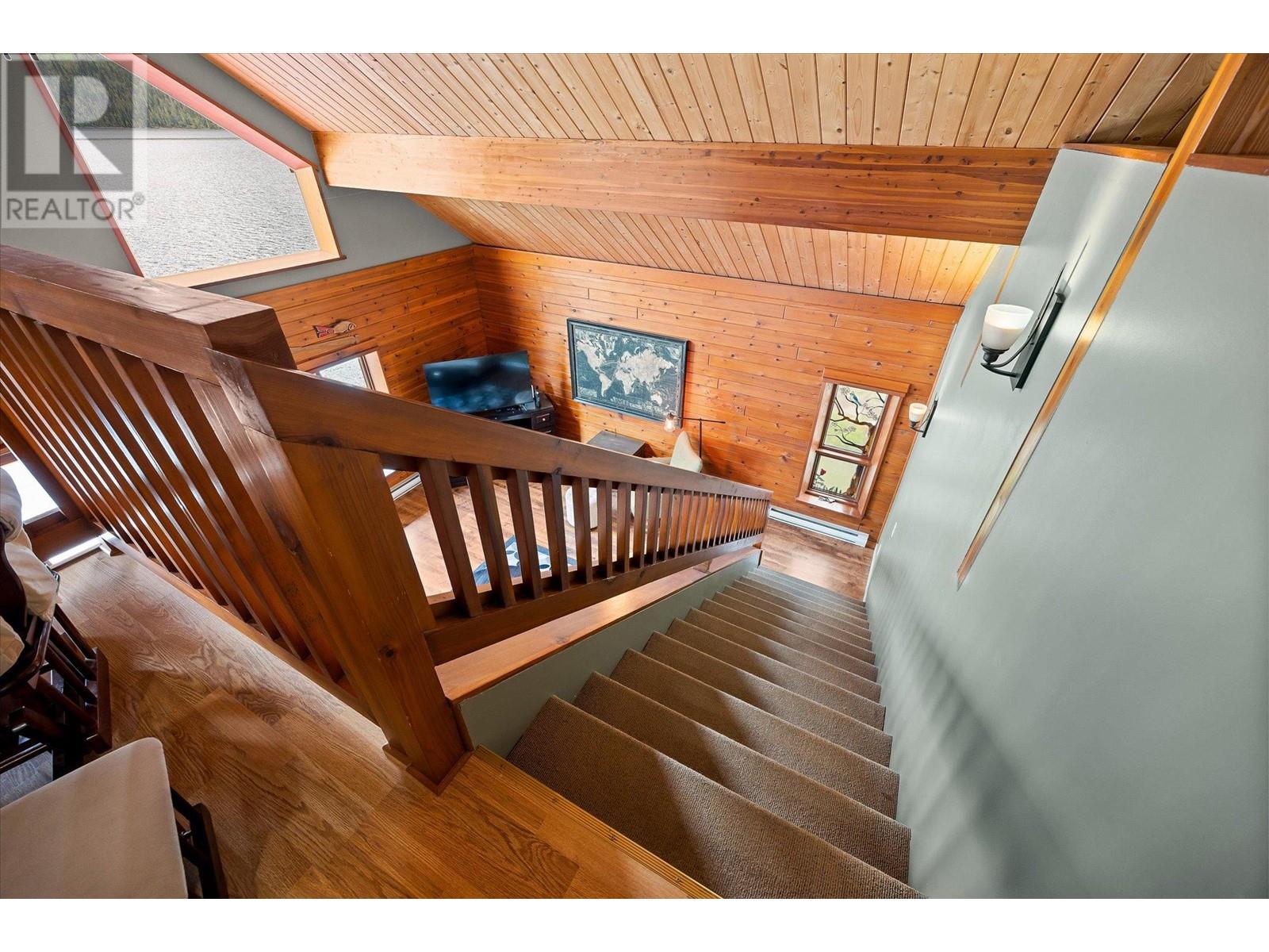 3546 Mabel Lake Road, Lumby, British Columbia  V0E 2E6 - Photo 31 - 10349112