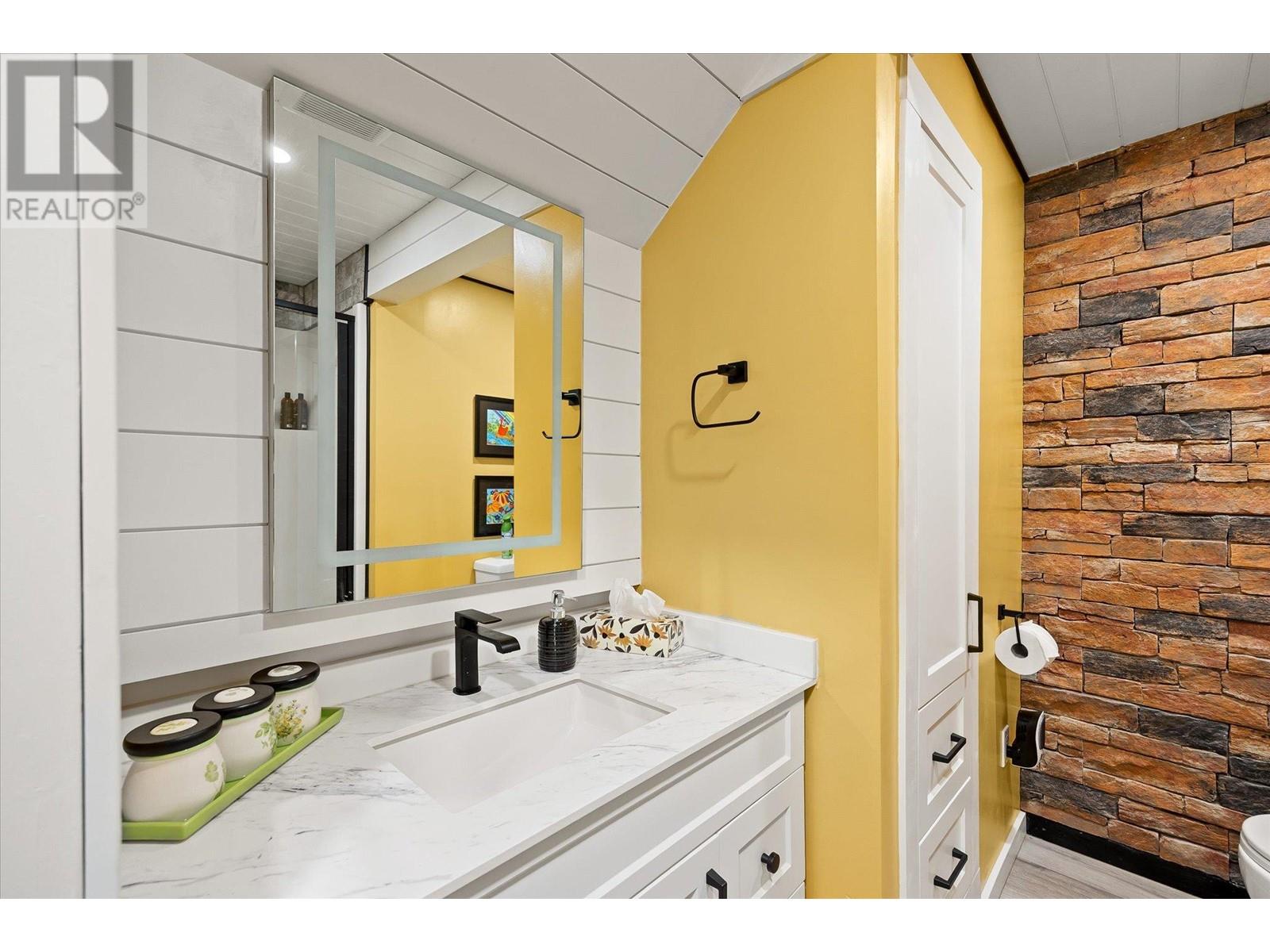 3546 Mabel Lake Road, Lumby, British Columbia  V0E 2E6 - Photo 49 - 10349112