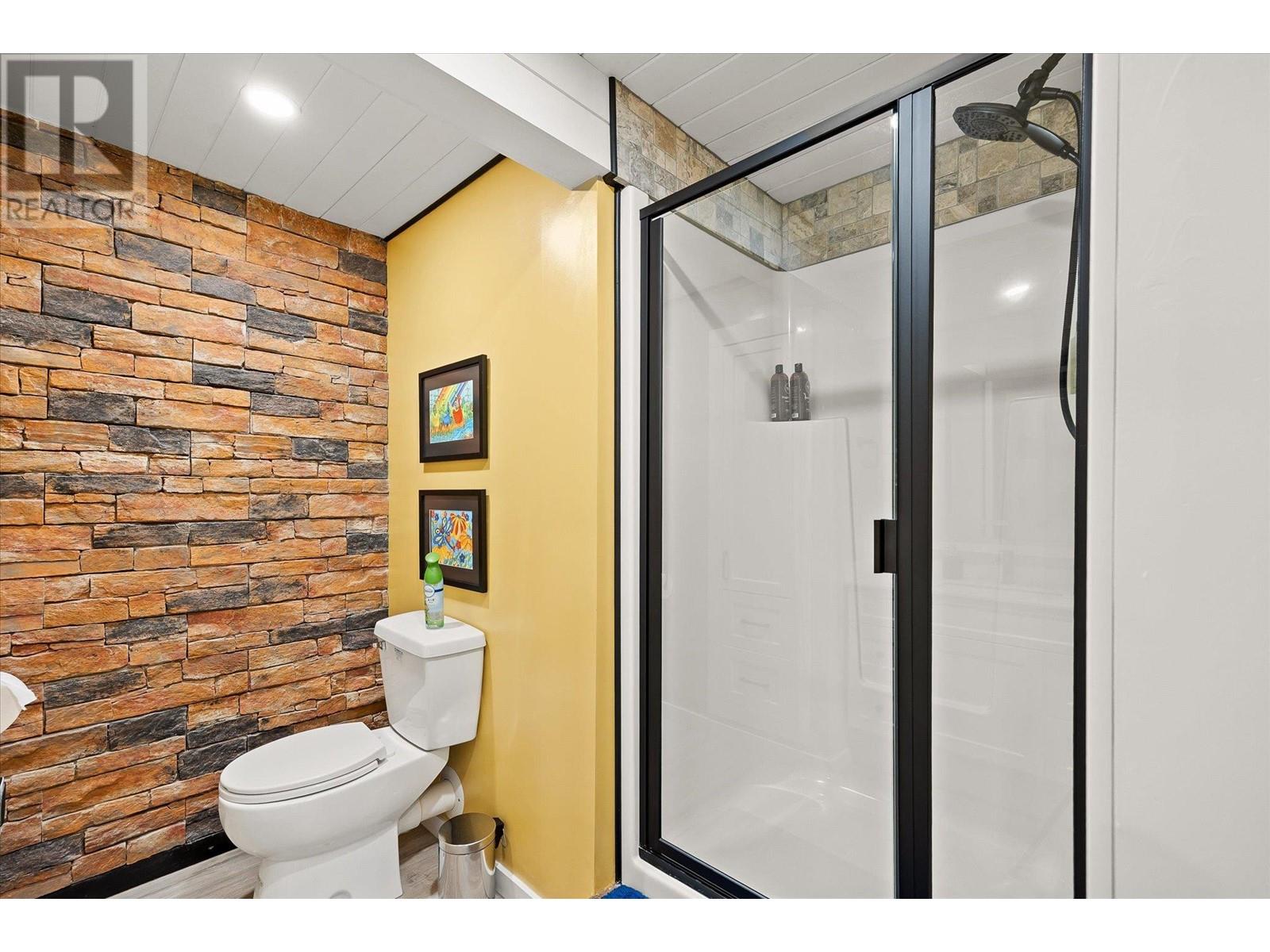 3546 Mabel Lake Road, Lumby, British Columbia  V0E 2E6 - Photo 50 - 10349112