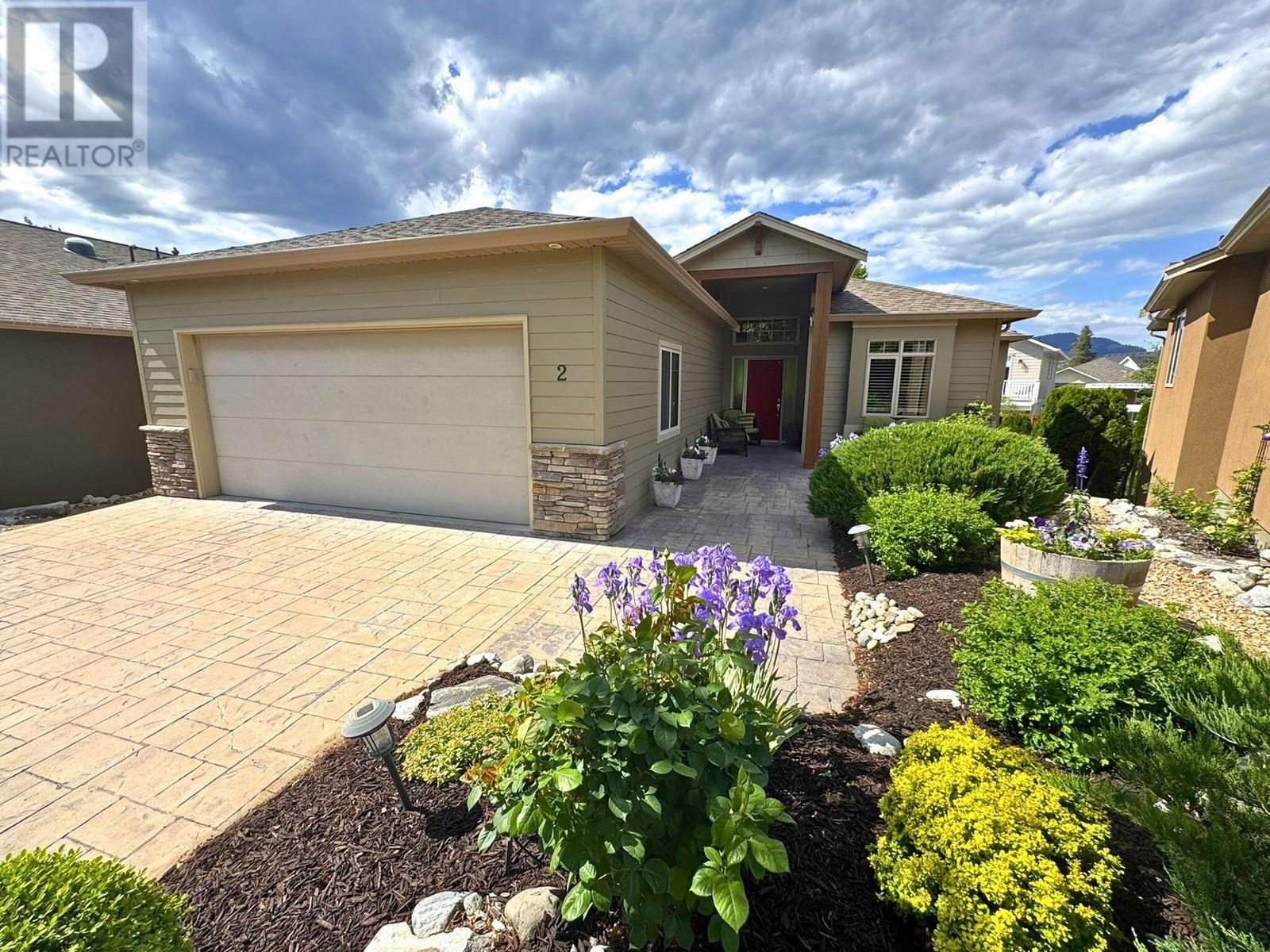 6833 Meadows Drive Unit# 2, Oliver, British Columbia  V0H 1T4 - Photo 2 - 10349319