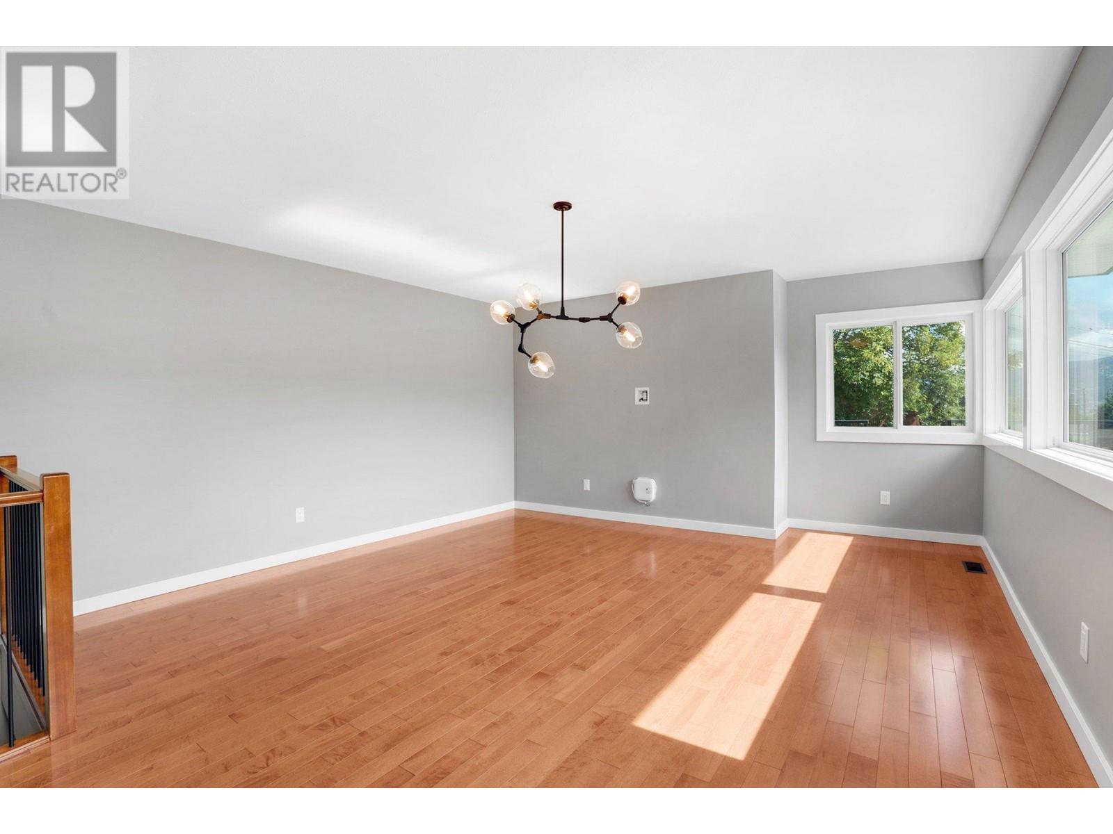 220 West Bench Drive, Penticton, British Columbia  V2A 8X8 - Photo 27 - 10350033