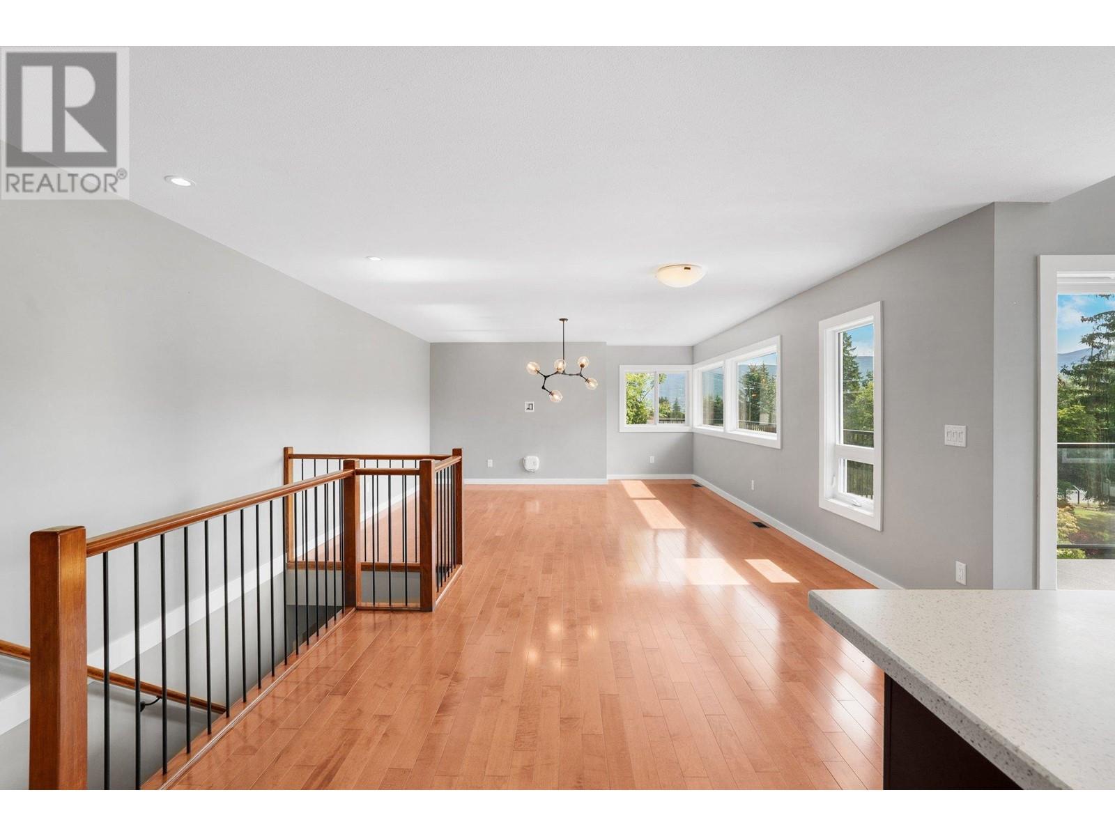220 West Bench Drive, Penticton, British Columbia  V2A 8X8 - Photo 36 - 10350033