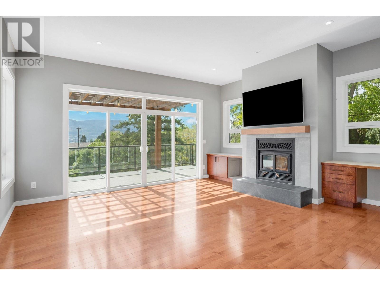 220 West Bench Drive, Penticton, British Columbia  V2A 8X8 - Photo 37 - 10350033