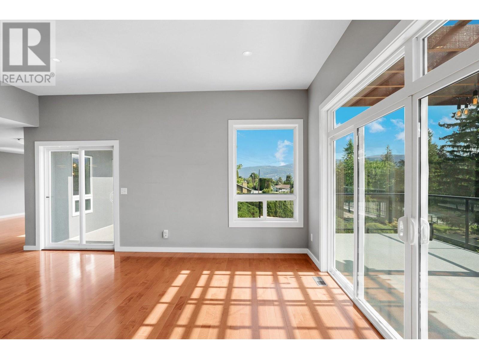 220 West Bench Drive, Penticton, British Columbia  V2A 8X8 - Photo 40 - 10350033
