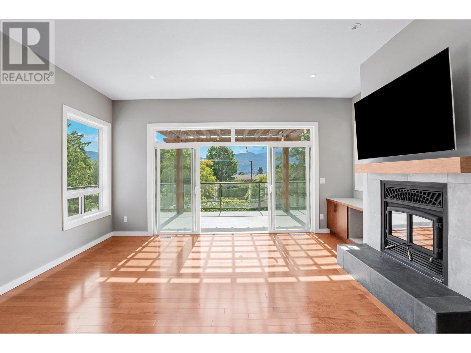 220 West Bench Drive, Penticton, British Columbia  V2A 8X8 - Photo 41 - 10350033