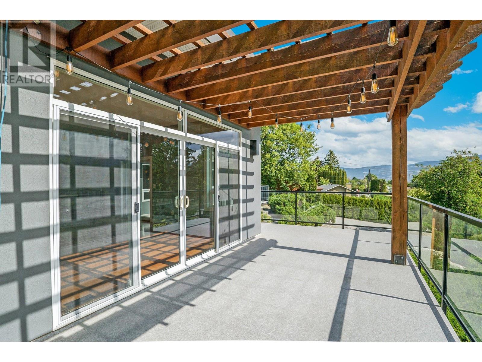 220 West Bench Drive, Penticton, British Columbia  V2A 8X8 - Photo 42 - 10350033