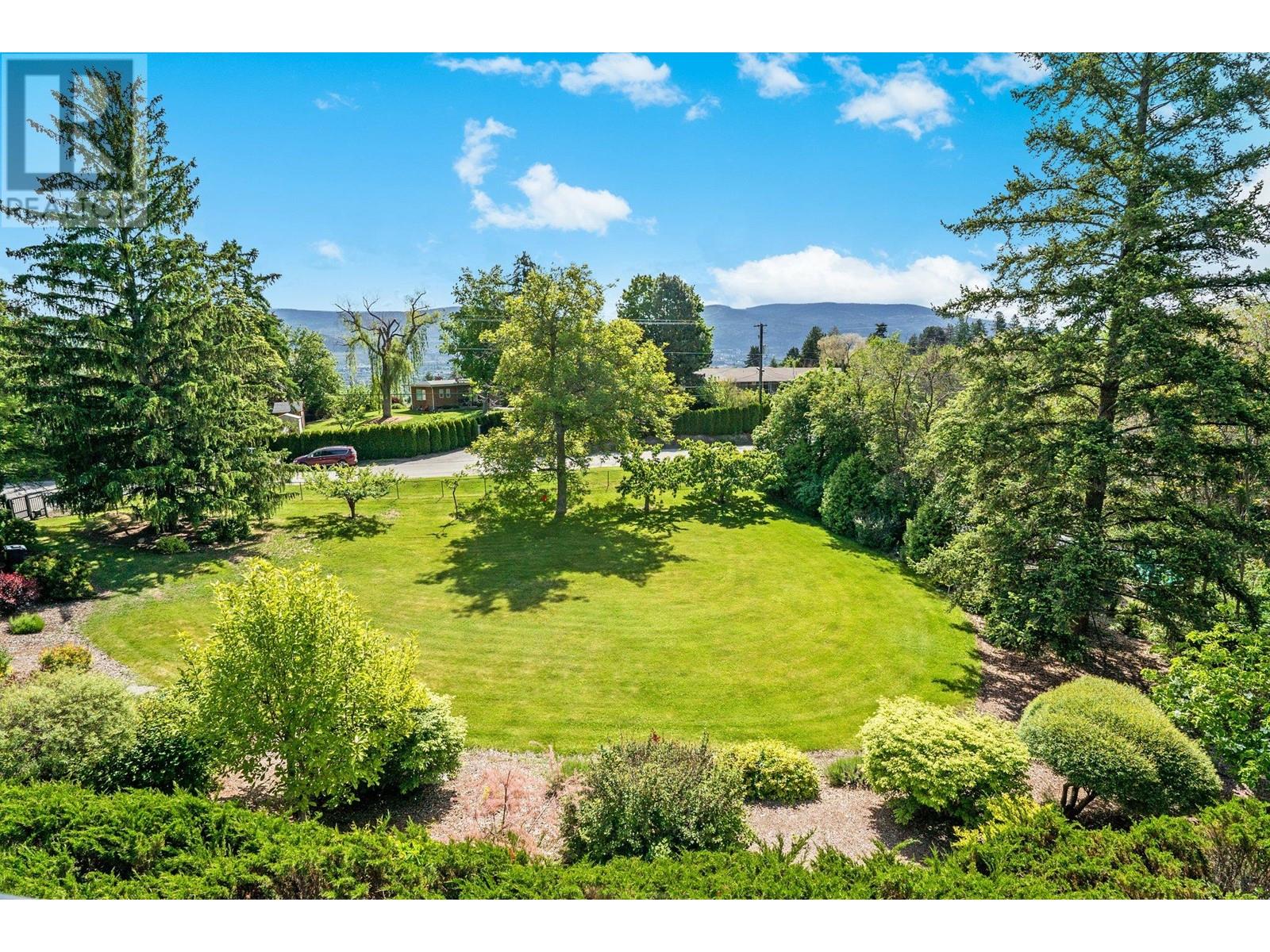 220 West Bench Drive, Penticton, British Columbia  V2A 8X8 - Photo 47 - 10350033