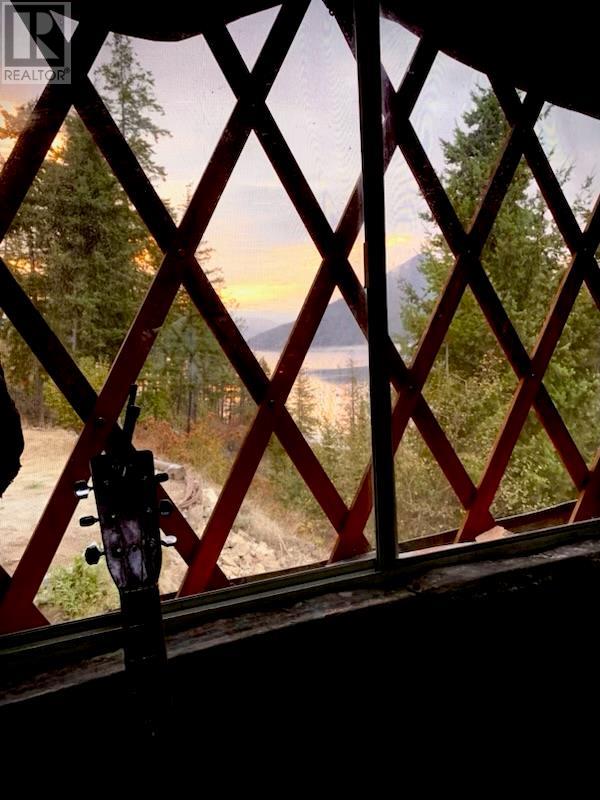 Lot 6 Lower Arrow Lake, Castlegar, British Columbia  V1N 3H3 - Photo 12 - 10349676