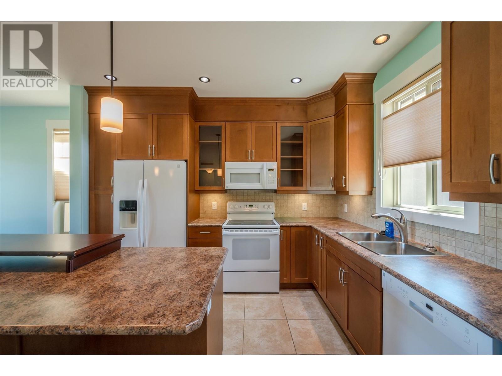 6823 Tucelnuit Drive Unit# 23, Oliver, British Columbia  V0H 1T2 - Photo 13 - 10349782