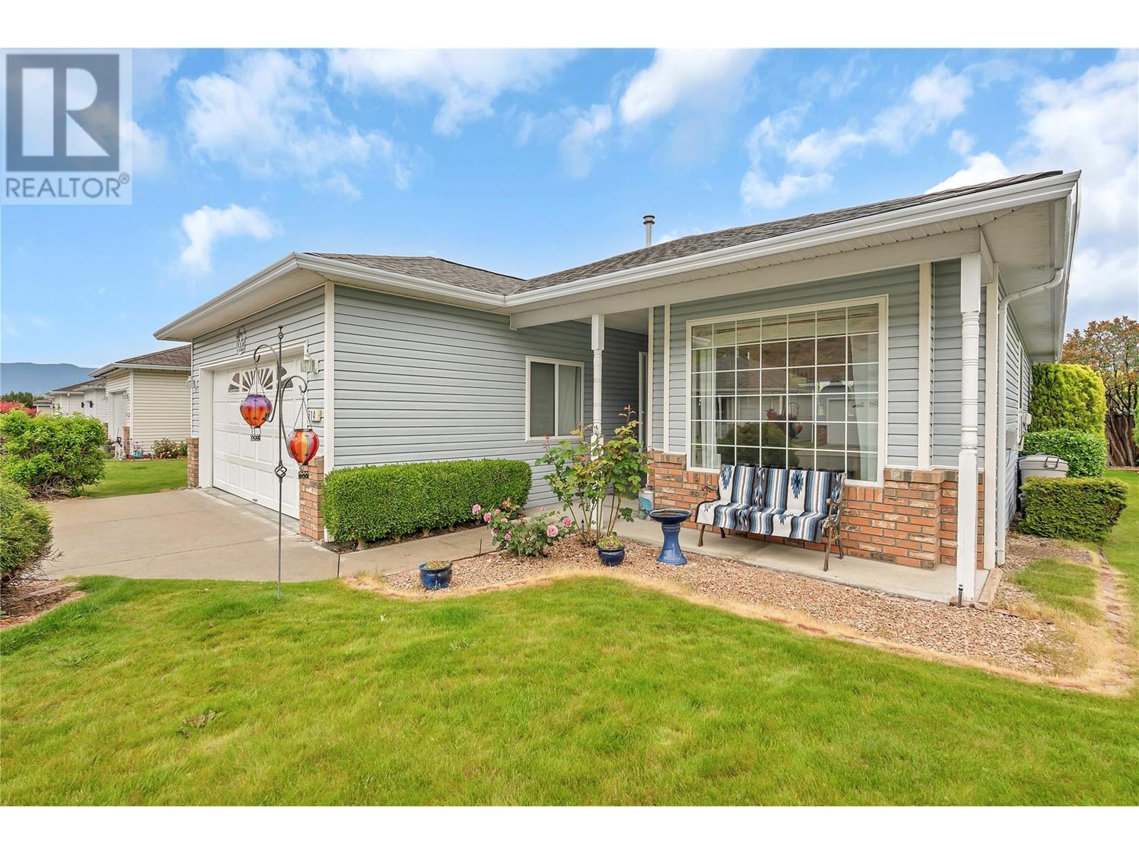 514 Red Wing Drive, Penticton, British Columbia  V2A 8N7 - Photo 2 - 10350098