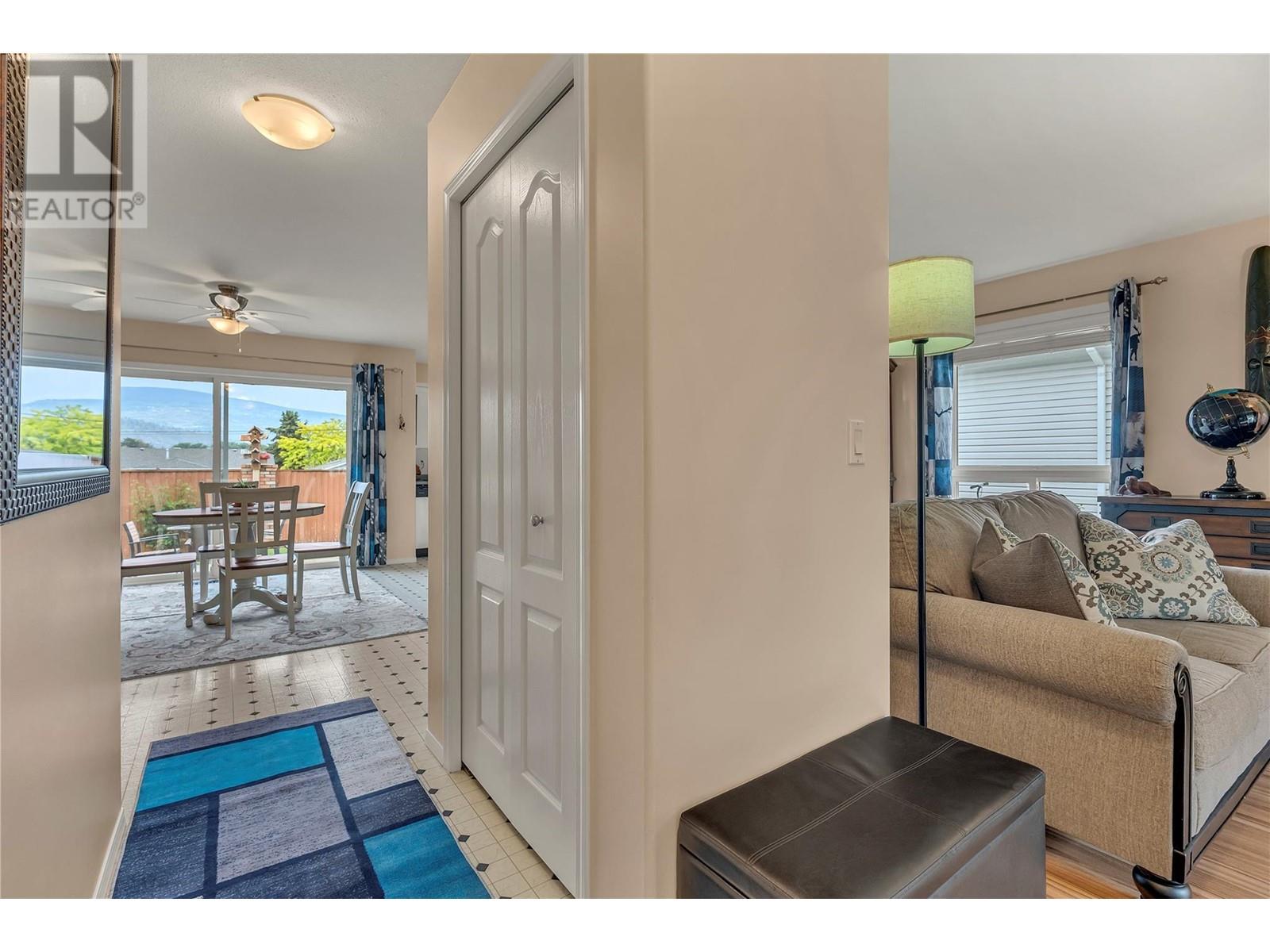 514 Red Wing Drive, Penticton, British Columbia  V2A 8N7 - Photo 4 - 10350098