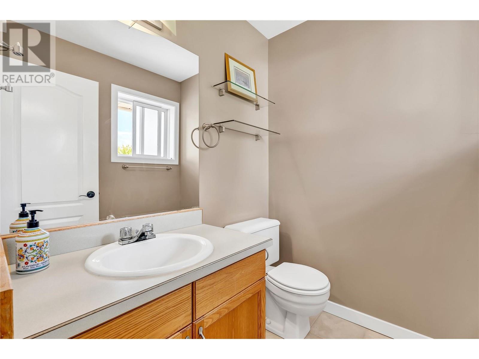 3322 South Main Street Unit# 5, Penticton, British Columbia  V2A 5J6 - Photo 19 - 10349645