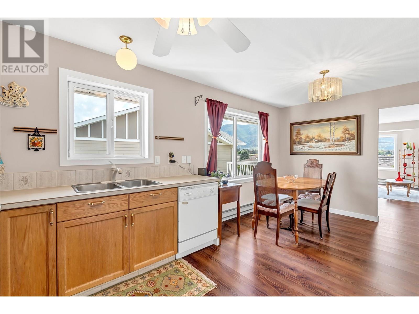 3322 South Main Street Unit# 5, Penticton, British Columbia  V2A 5J6 - Photo 7 - 10349645