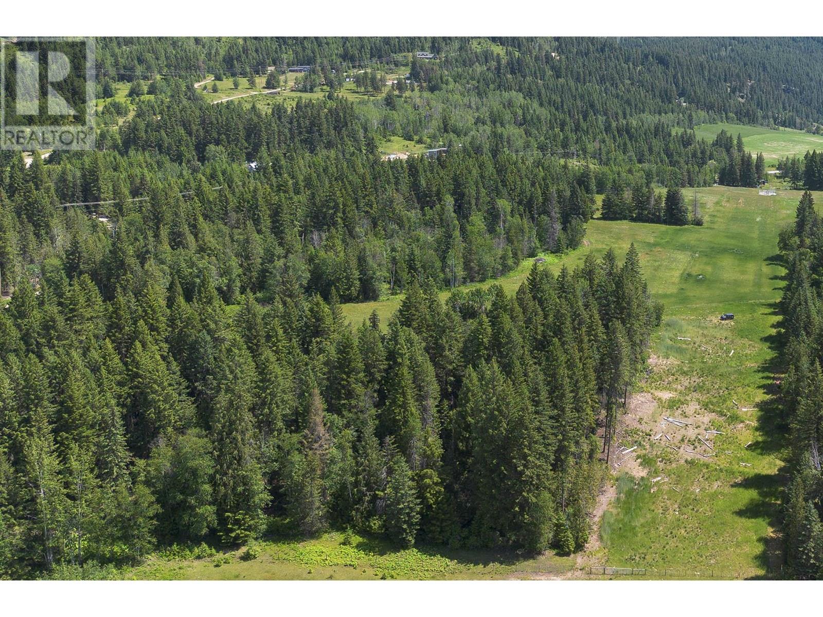 943 Raft River Road, Clearwater, British Columbia  V0E 1N1 - Photo 6 - 10349762