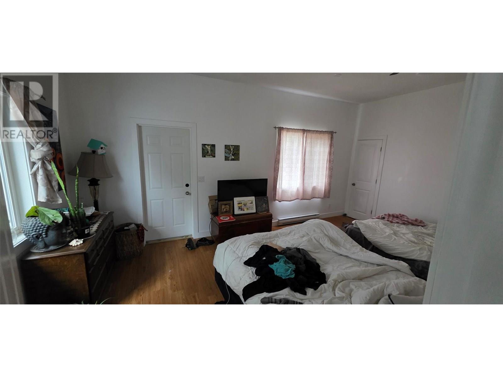 5078 Cousins Place, Peachland, British Columbia  V0x 1X2 - Photo 5 - 10350134