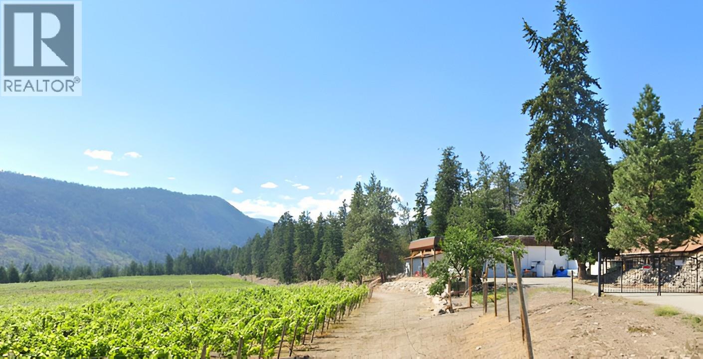 5078 Cousins Place, Peachland, British Columbia  V0x 1X2 - Photo 1 - 10350115