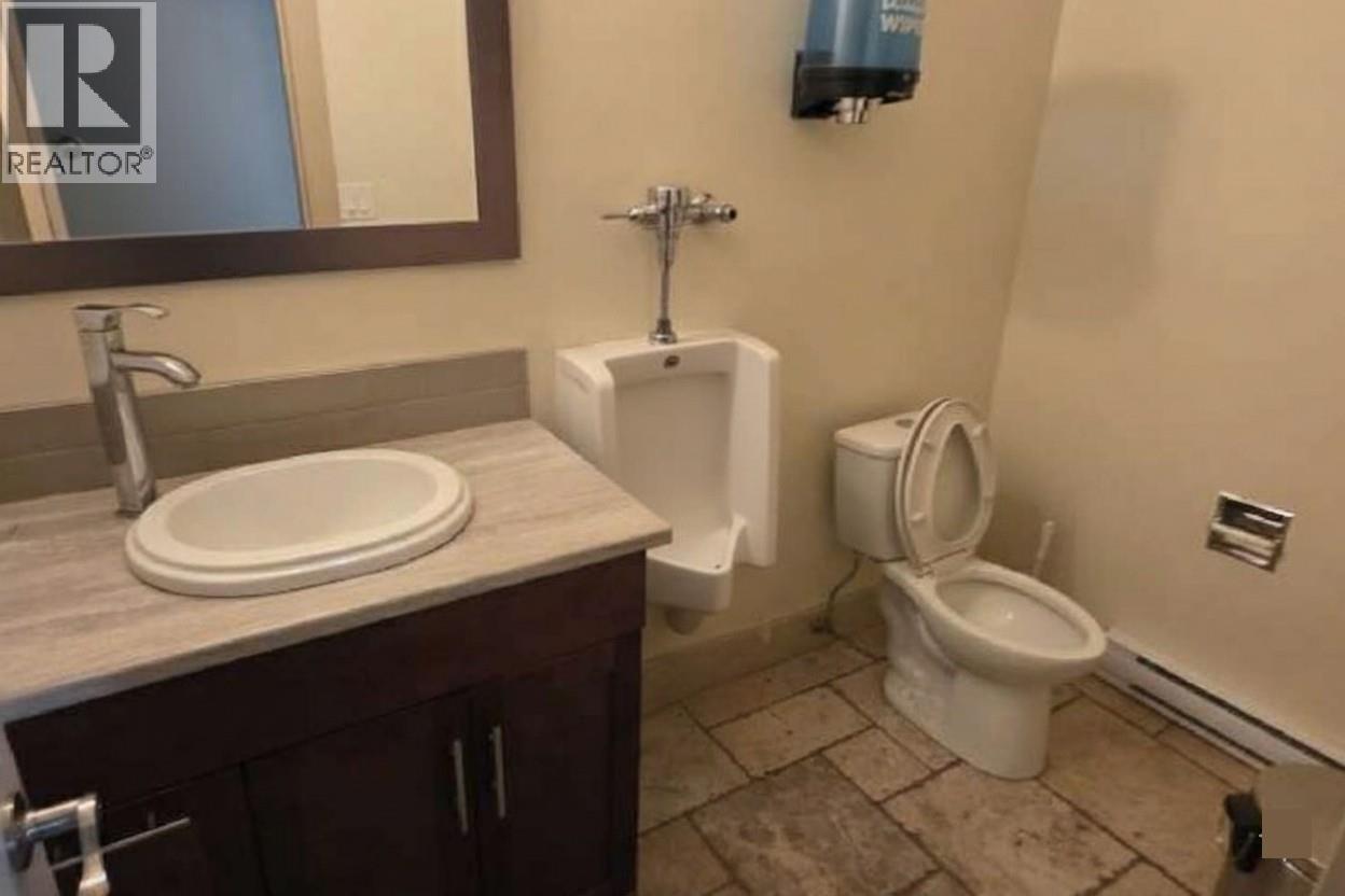 5078 Cousins Place, Peachland, British Columbia  V0x 1X2 - Photo 2 - 10350115