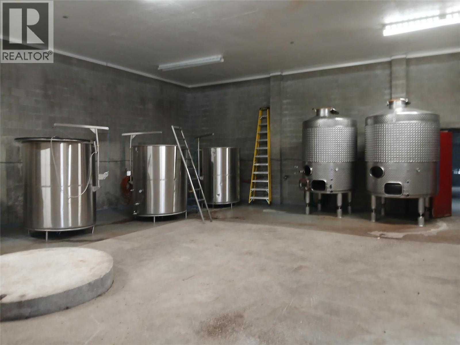 5078 Cousins Place, Peachland, British Columbia  V0x 1X2 - Photo 21 - 10350115