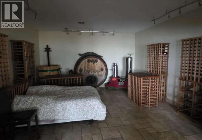 5078 Cousins Place, Peachland, British Columbia  V0x 1X2 - Photo 3 - 10350115