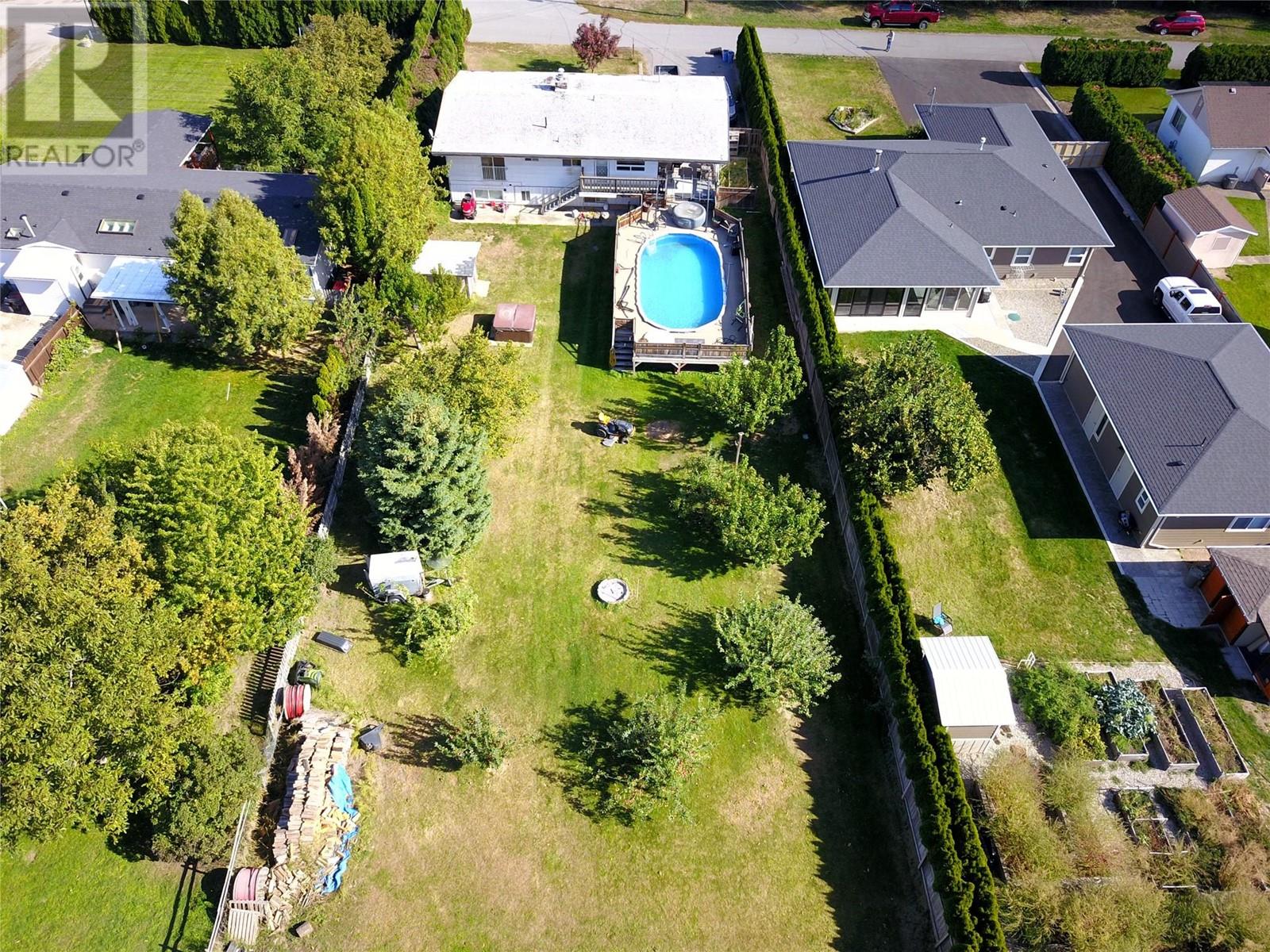 5246 Haynes Road, Oliver, British Columbia  V0H 1T1 - Photo 1 - 10349635