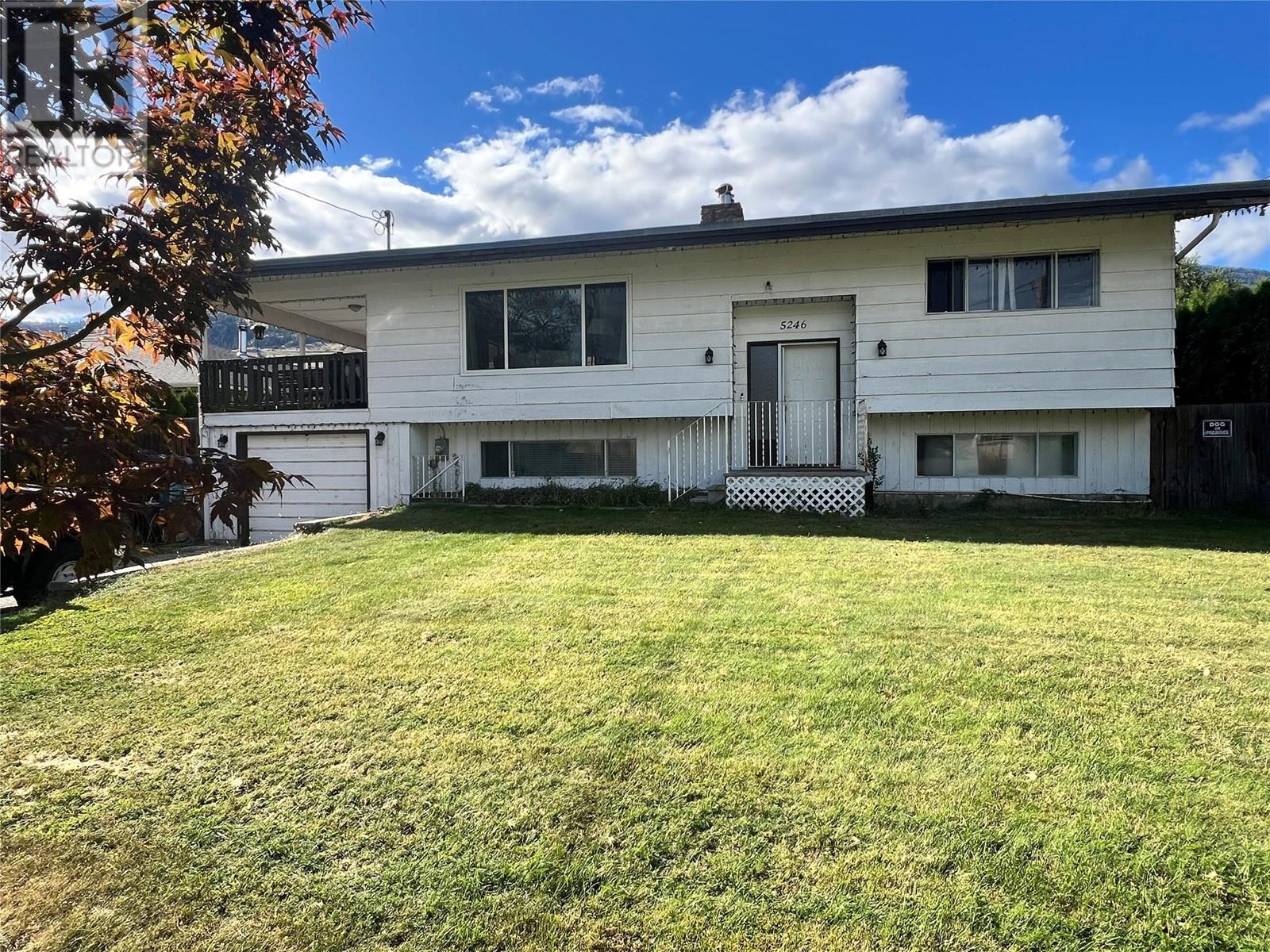 5246 Haynes Road, Oliver, British Columbia  V0H 1T1 - Photo 2 - 10349635