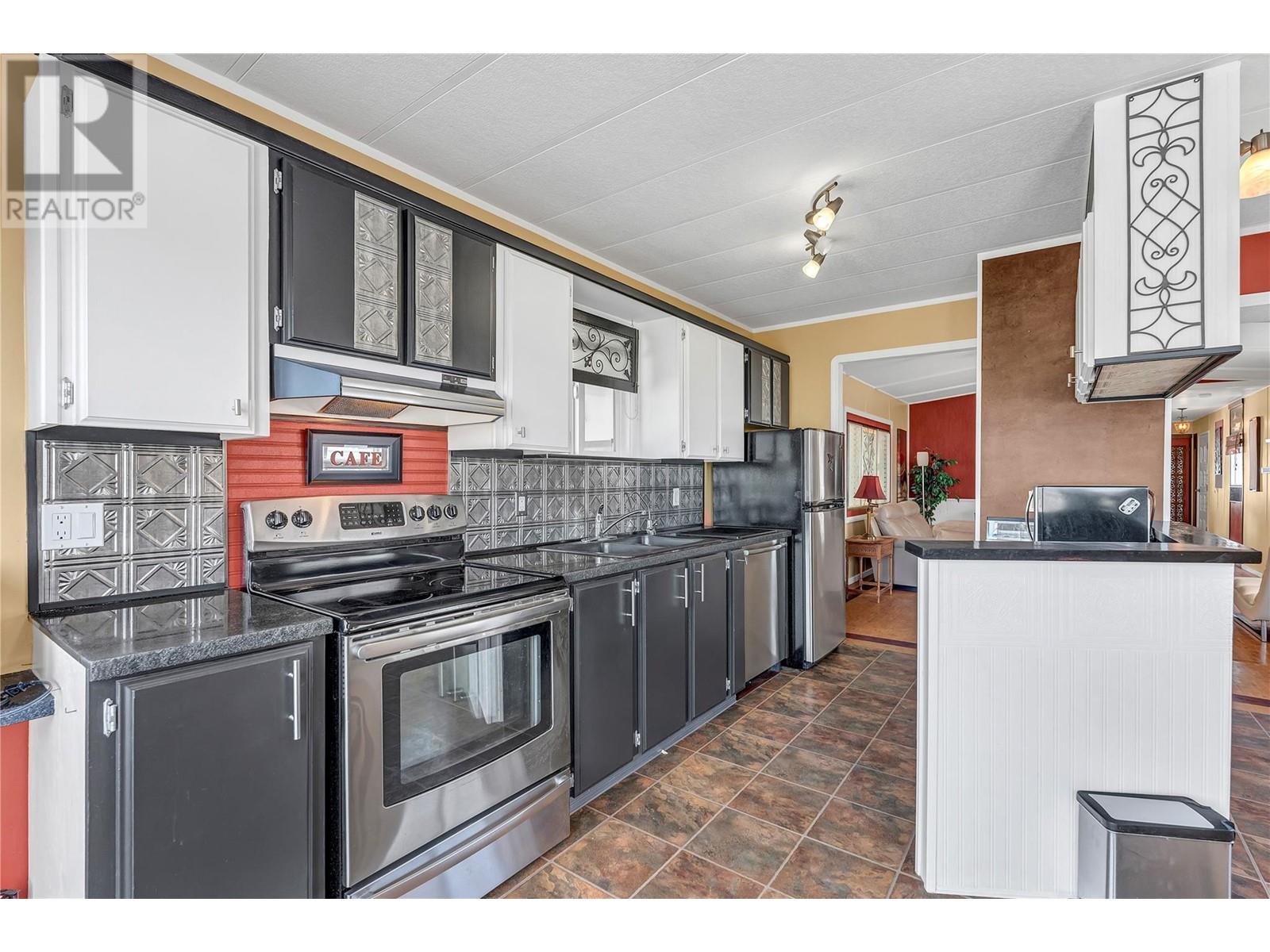 201 Highway 97 Unit# 73, Penticton, British Columbia  V2A 0E4 - Photo 5 - 10350143