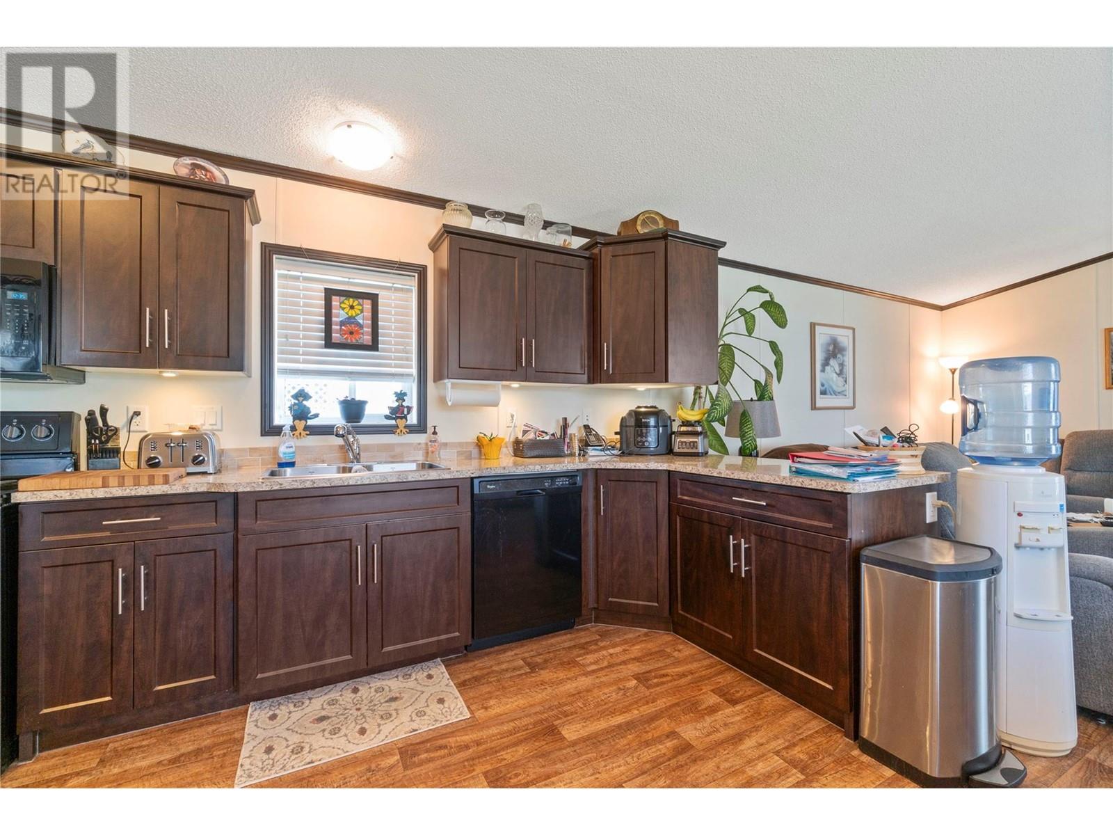 504 Pine Street Unit# 3, Chase, British Columbia  V0E 1M0 - Photo 12 - 10345528