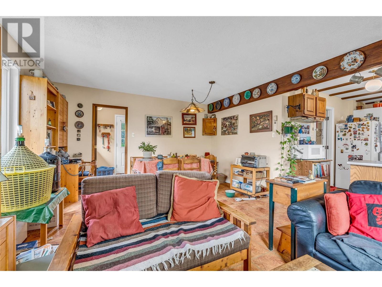 4206 Monro Avenue, Summerland, British Columbia  V0H 1Z2 - Photo 7 - 10350041
