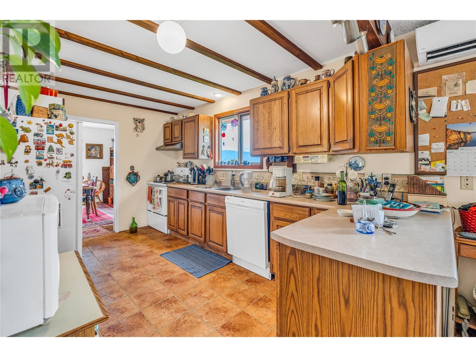 4206 Monro Avenue, Summerland, British Columbia  V0H 1Z2 - Photo 9 - 10350041