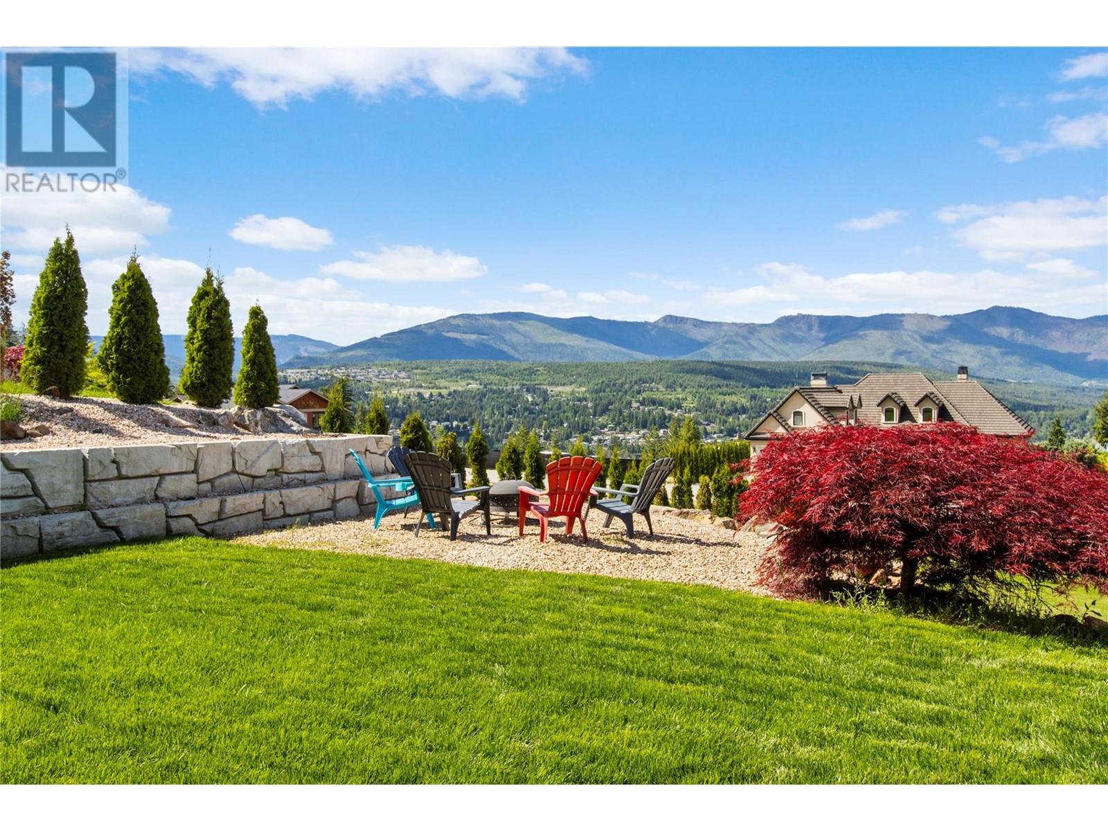 3240 Roncastle Road, Blind Bay, British Columbia  V0E 1H1 - Photo 1 - 10349000